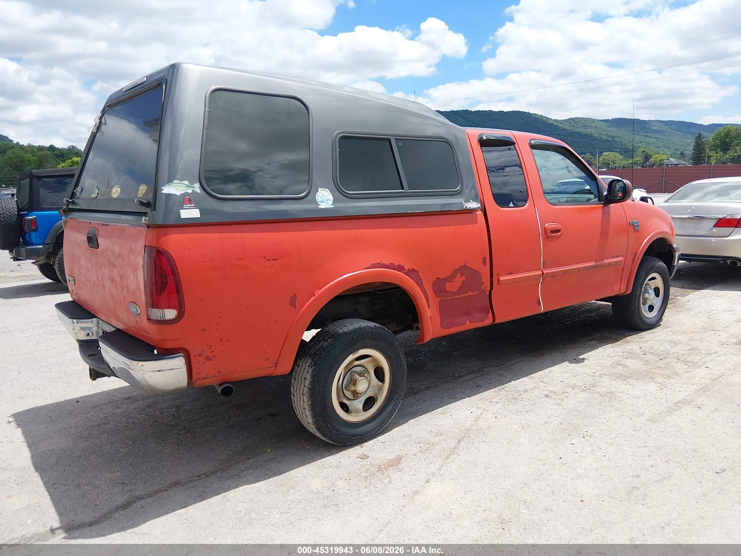 2000 Ford F-150 Lariat/work Series/xl/xlt Orange vin: 1FTRX18L2YNB20095