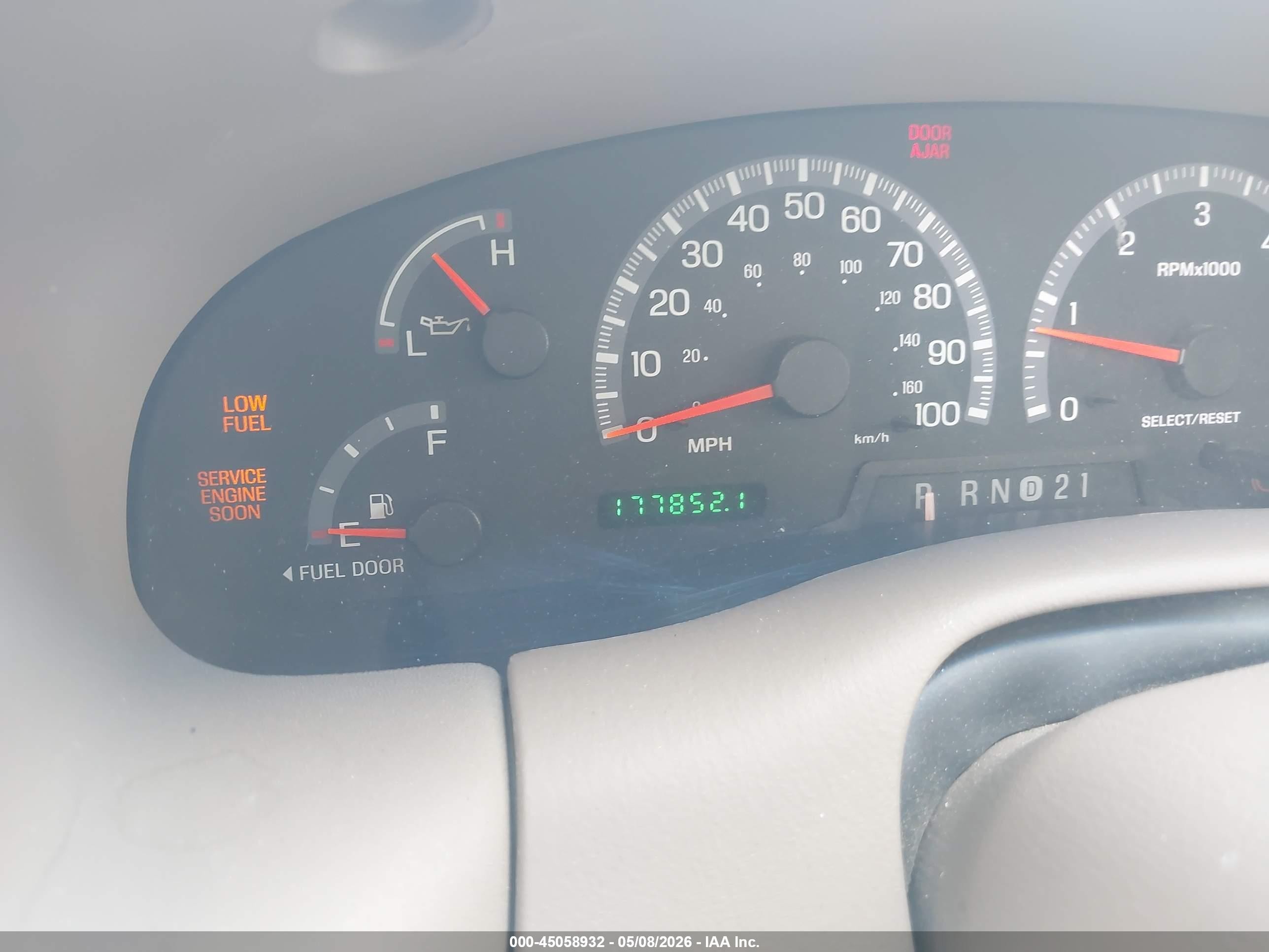 2003 Ford F-150 Lariat/xl/xlt White vin: 1FTRX18L33KB03722