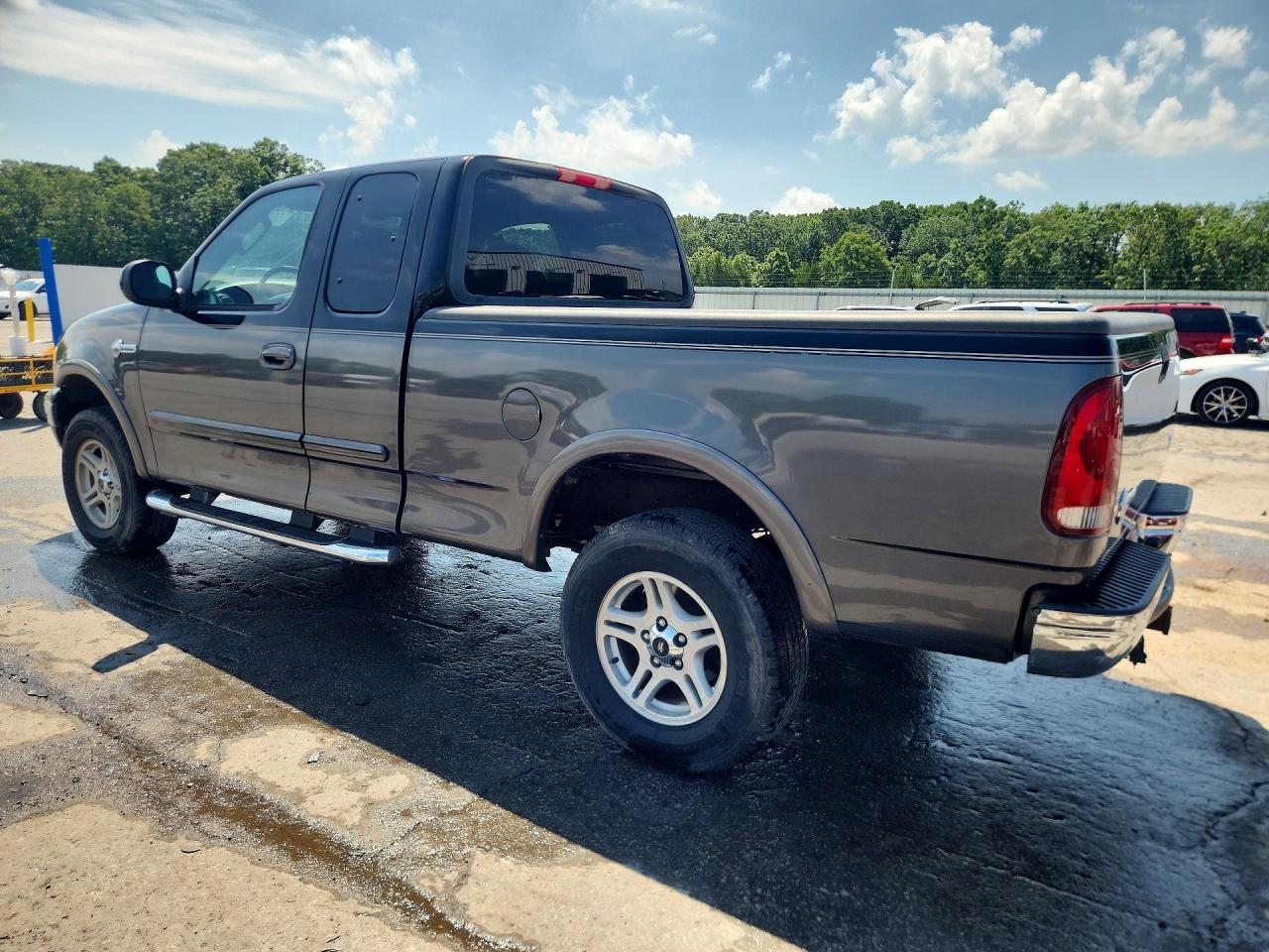2003 Ford F150 Black vin: 1FTRX18L33NA58571