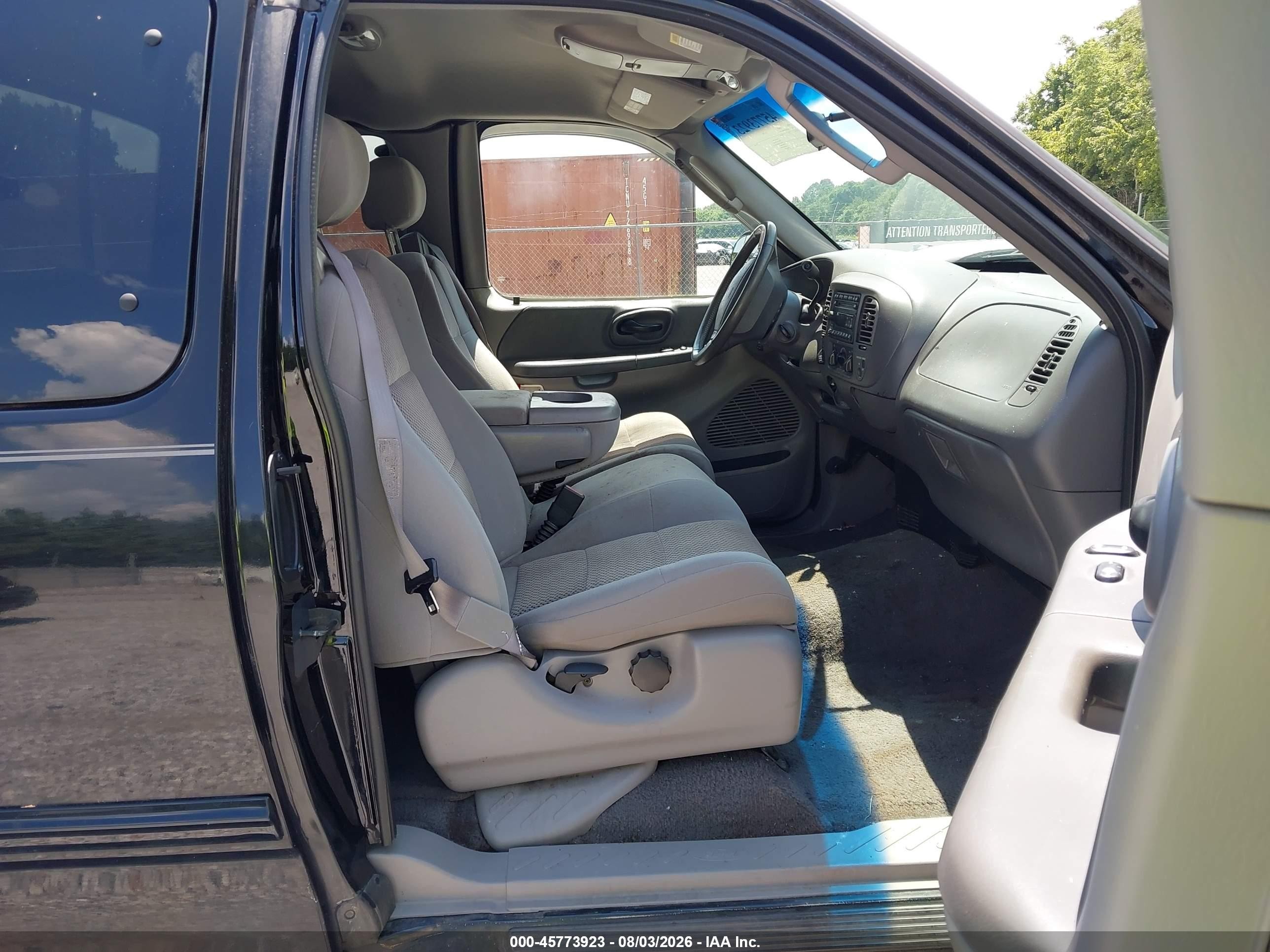 2003 Ford F-150 Lariat/xl/xlt Black vin: 1FTRX18L33NB45287