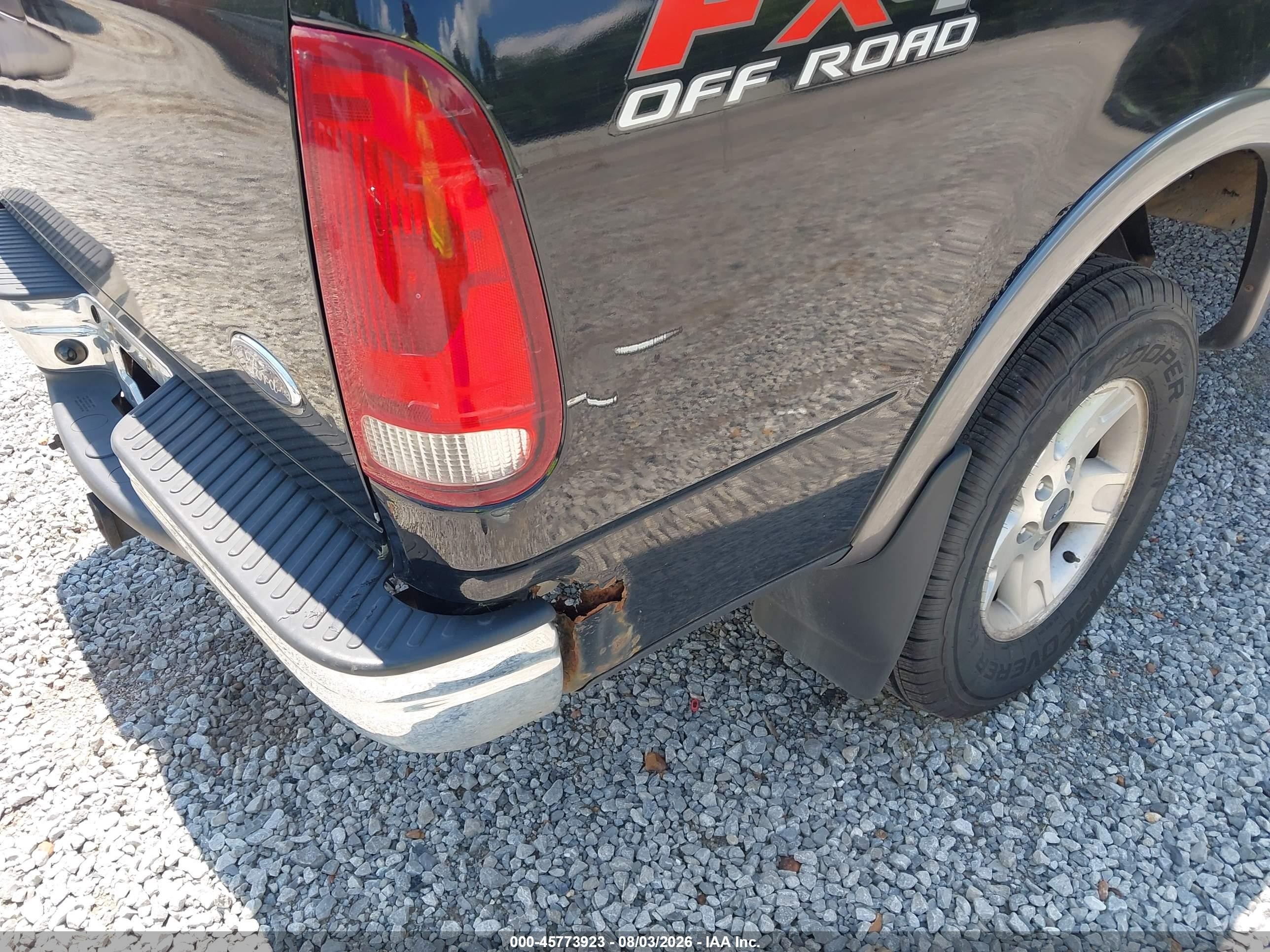 2003 Ford F-150 Lariat/xl/xlt Black vin: 1FTRX18L33NB45287