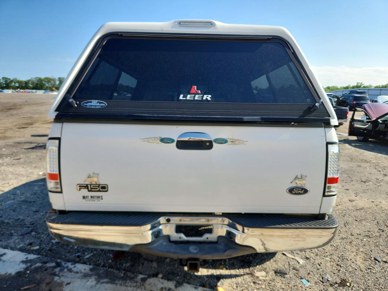 2003 Ford F150 White vin: 1FTRX18L33NB66429