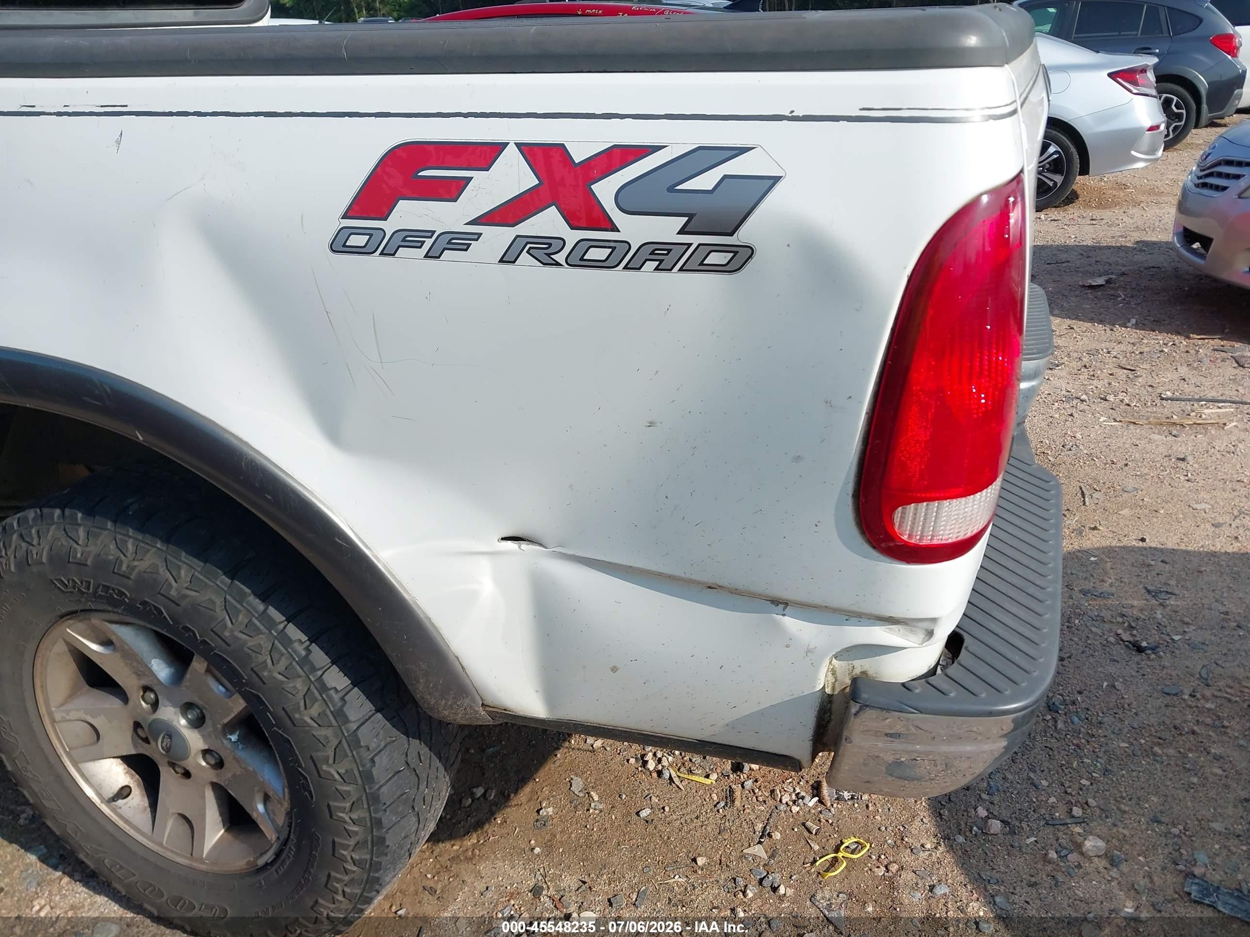 2003 Ford F-150 Lariat/xl/xlt White vin: 1FTRX18L33NB80556