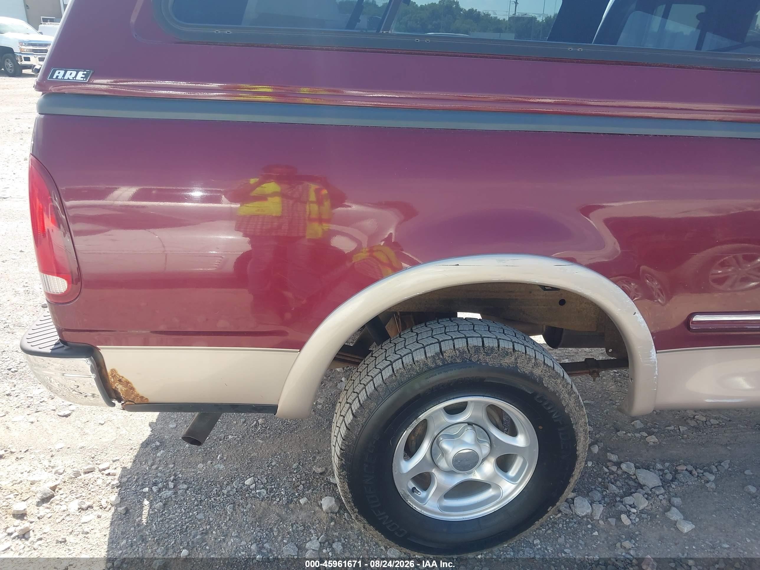 1998 Ford F-150 Lariat/standard/xl/xlt Maroon vin: 1FTRX18L3WKB29211