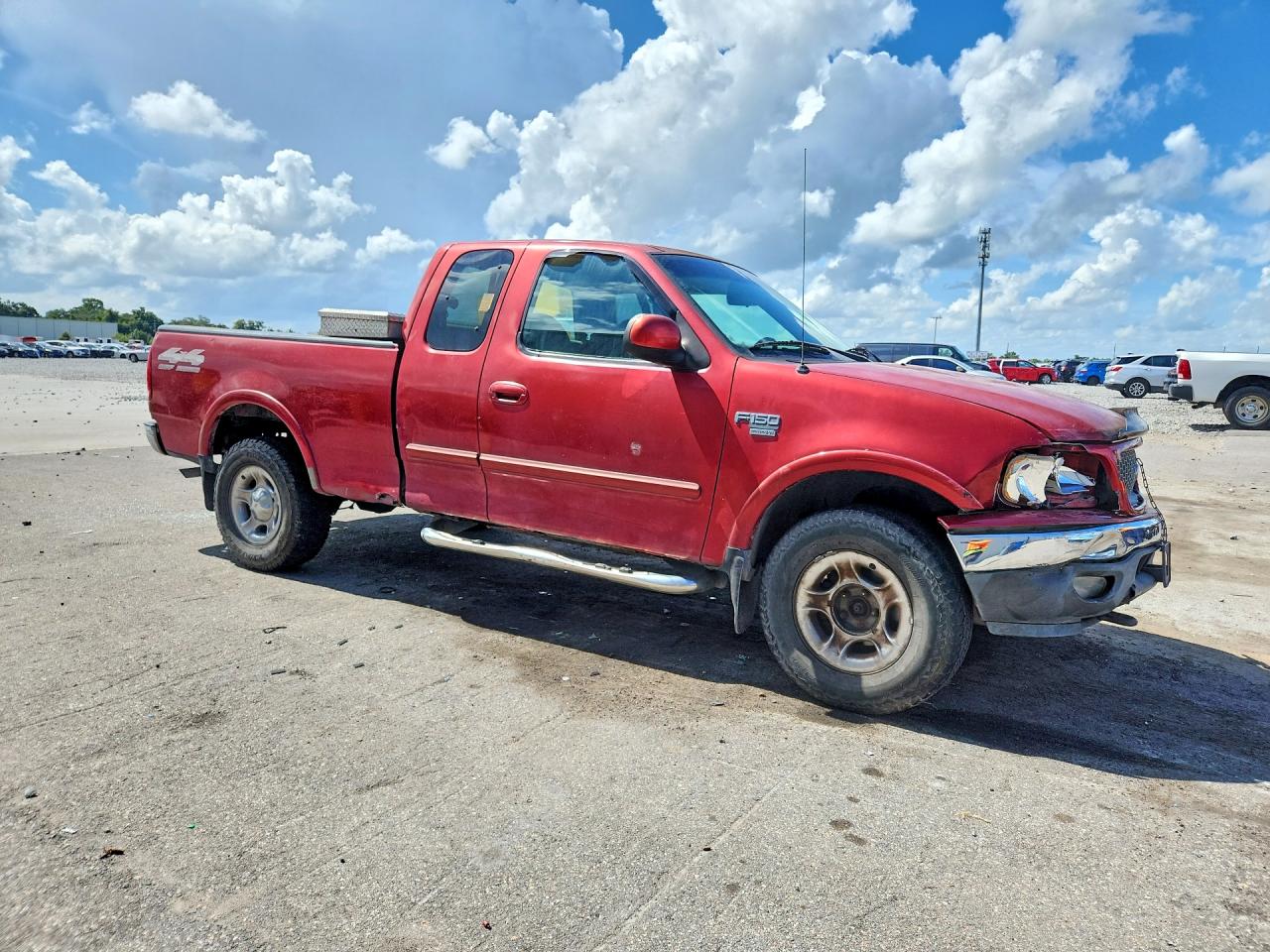 1999 Ford F150 Red vin: 1FTRX18L3XNA54946