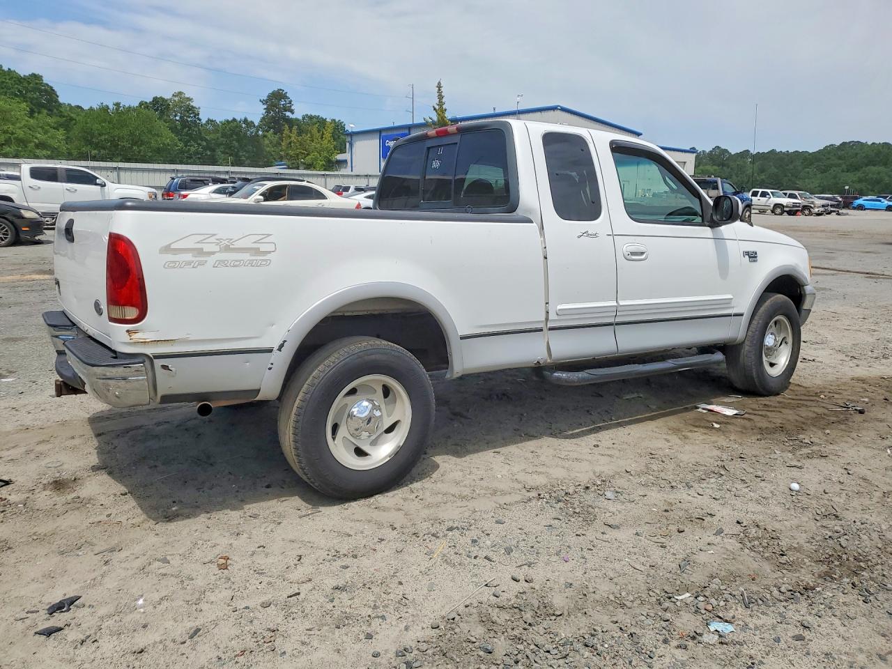 2000 Ford F150 White vin: 1FTRX18L3YNA38893