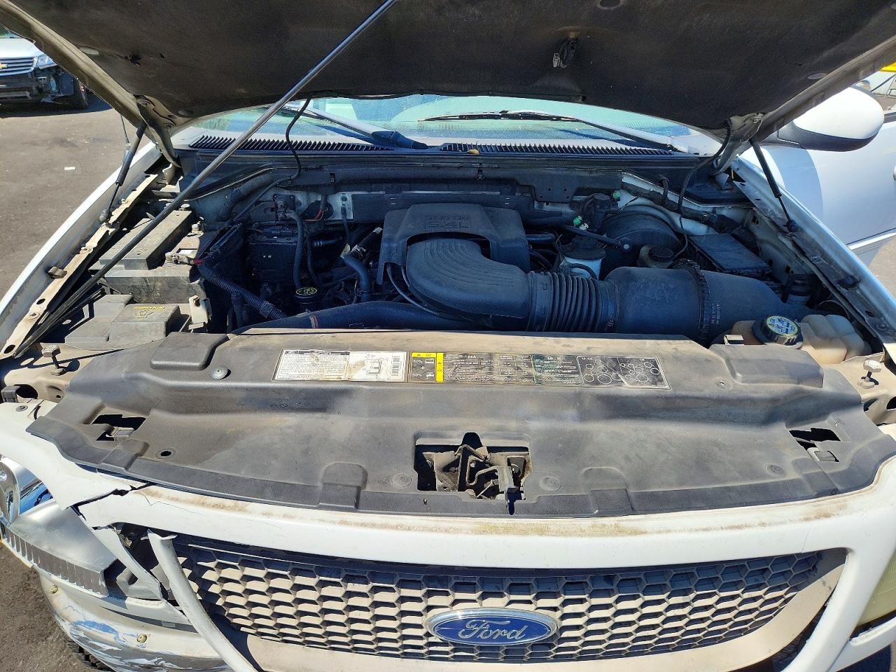 2002 Ford F150 Белый vin: 1FTRX18L42NB43109