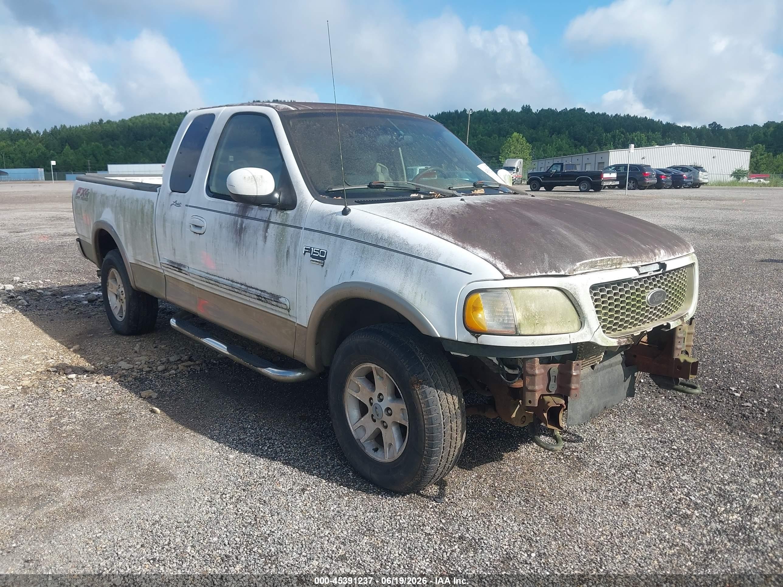 1FTRX18L43NB13030