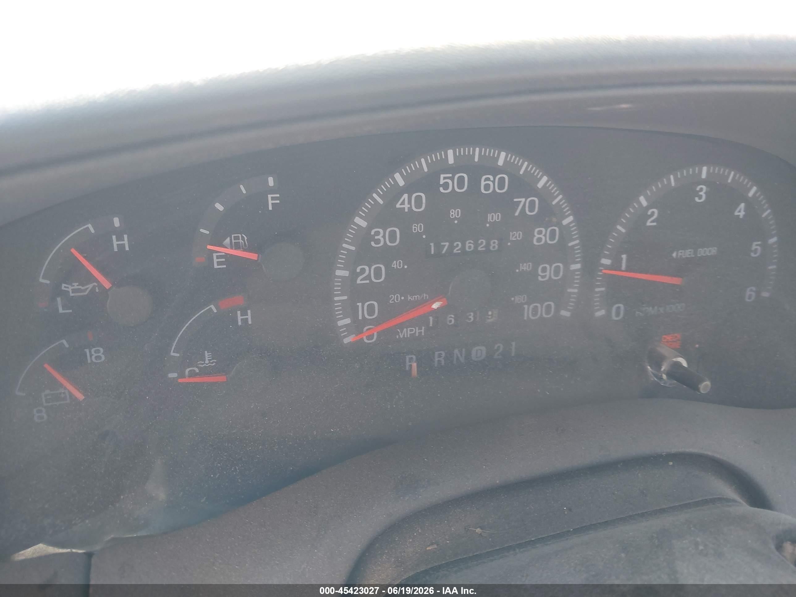 1998 Ford F-150 Lariat/standard/xl/xlt Red vin: 1FTRX18L4WKA98292