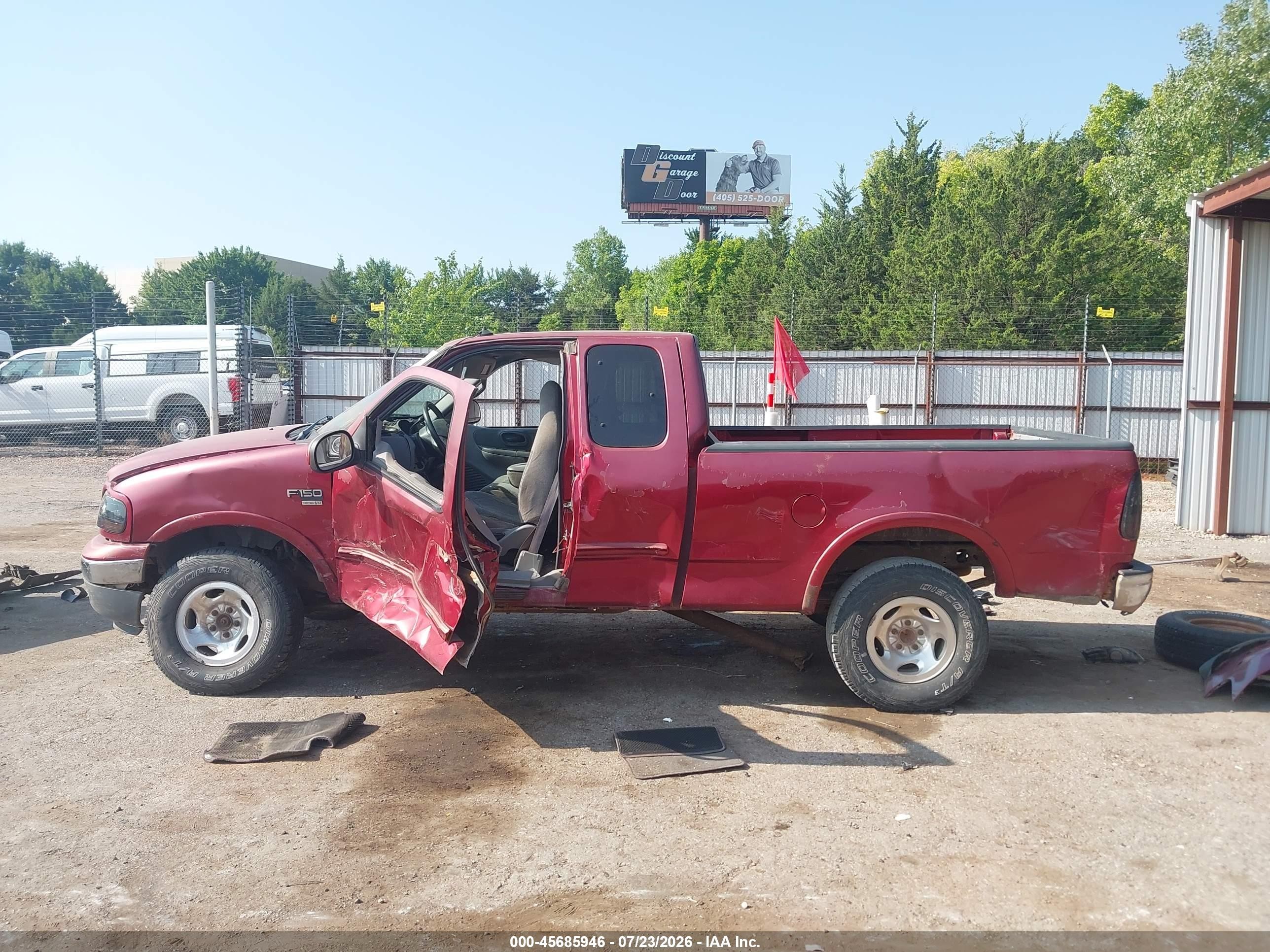 1999 Ford F-150 Lariat/xl/xlt Burgundy vin: 1FTRX18L4XKA15087