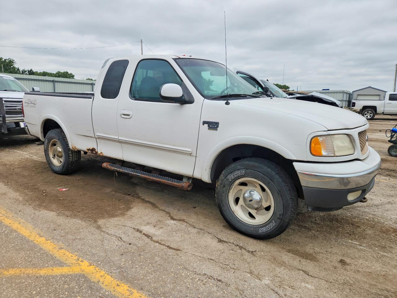 2000 Ford F150 White vin: 1FTRX18L4YKA58734