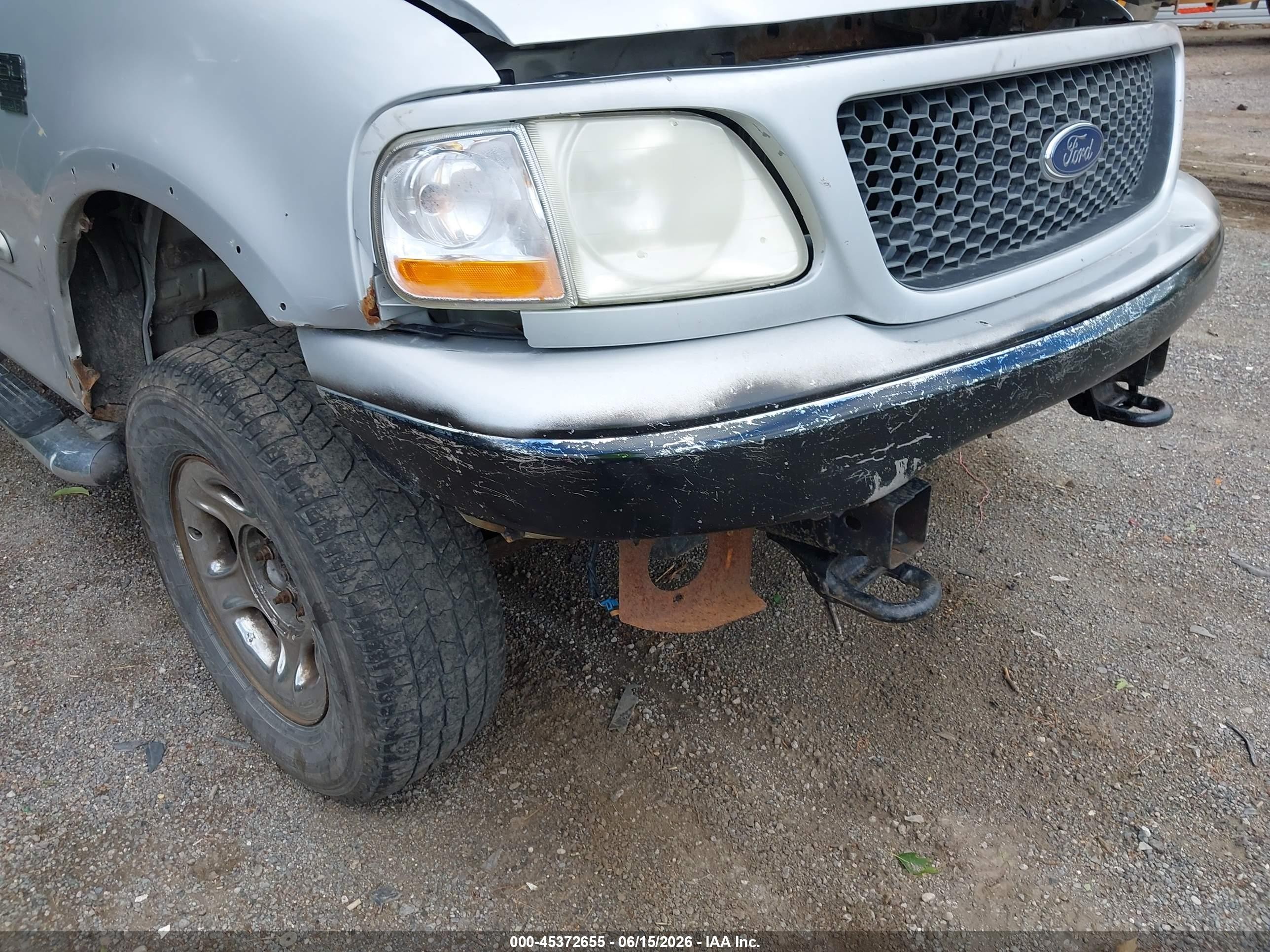 2000 Ford F-150 Lariat/work Series/xl/xlt Silver vin: 1FTRX18L4YNB55916
