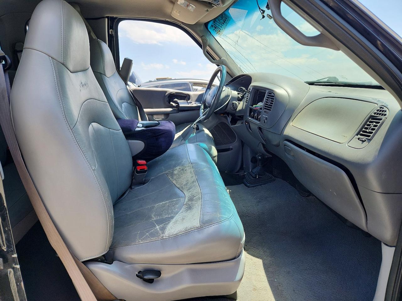 2000 Ford F150 Черный vin: 1FTRX18L4YNB85515
