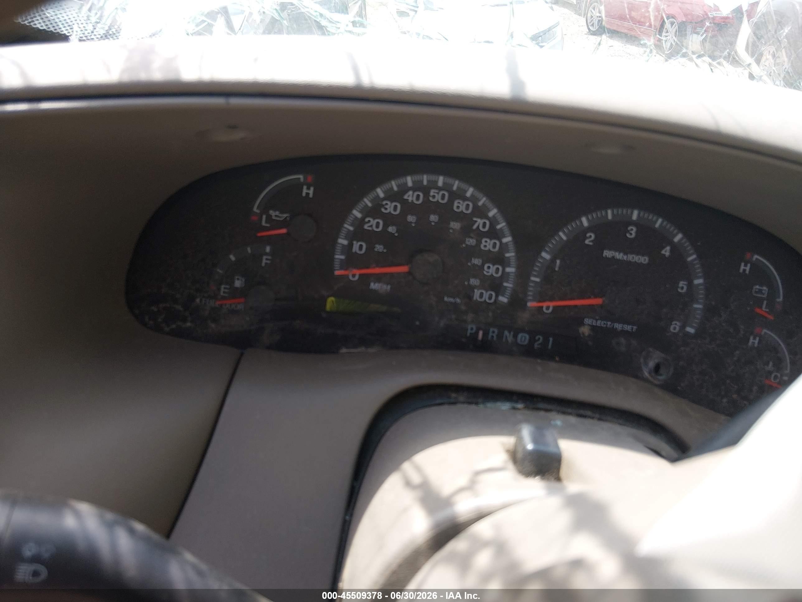 2001 Ford F-150 Lariat/xl/xlt White vin: 1FTRX18L51NA44734
