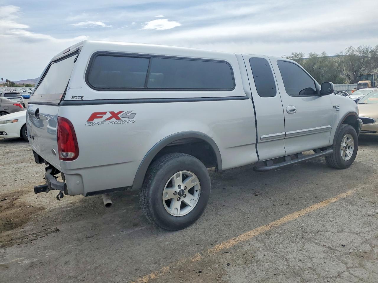 2002 Ford F150 Серебряный vin: 1FTRX18L52NA53841