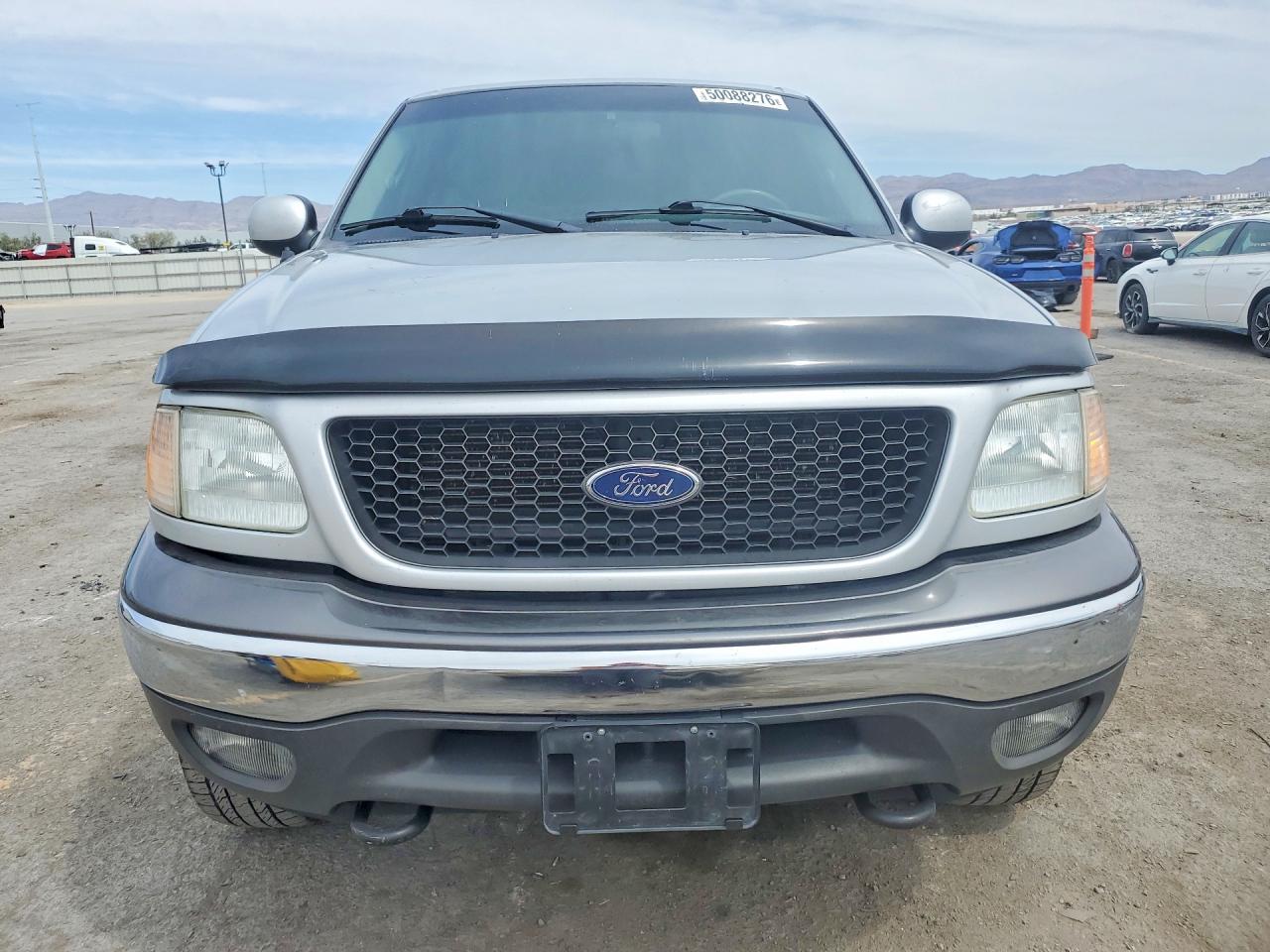 2002 Ford F150 Серебряный vin: 1FTRX18L52NA53841