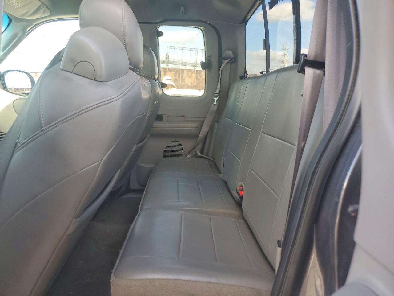2003 Ford F150 Gray vin: 1FTRX18L53NB87914