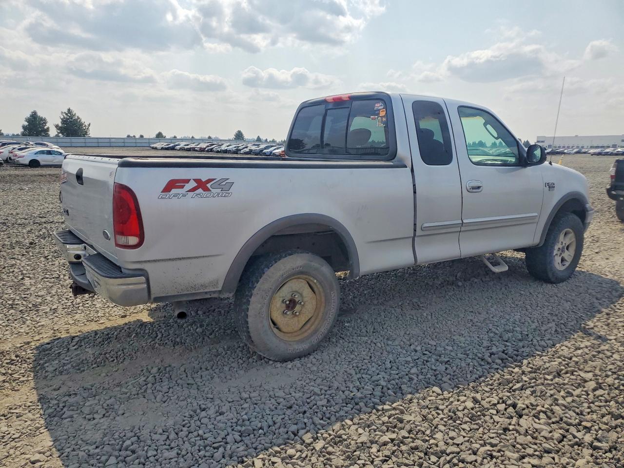 2003 Ford F150 Серебряный vin: 1FTRX18L53NB92546