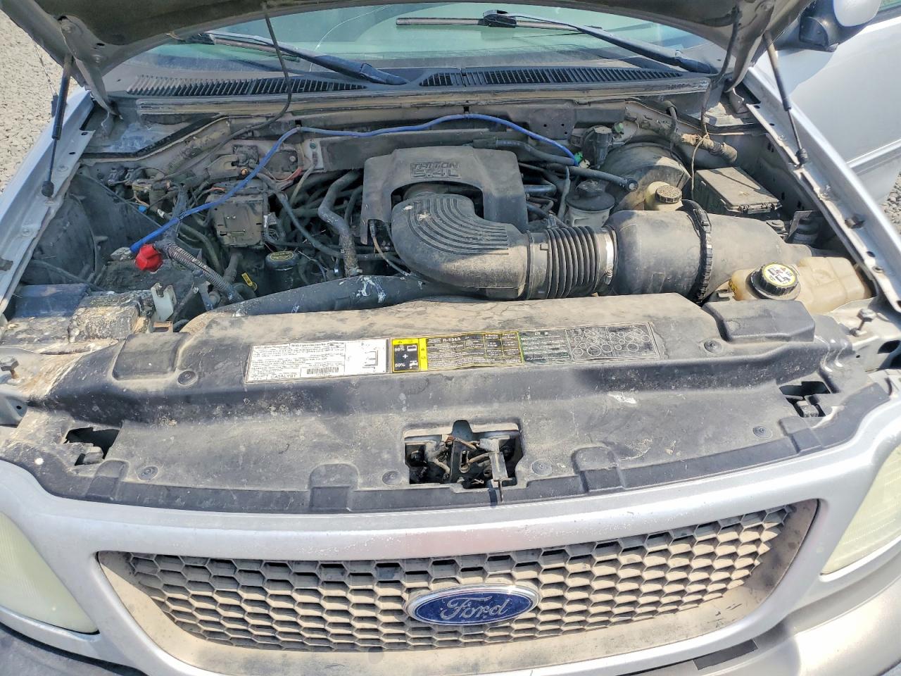 2003 Ford F150 Серебряный vin: 1FTRX18L53NB92546