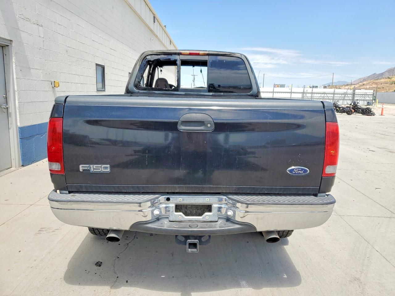 1999 Ford F150 Black vin: 1FTRX18L5XKA32951