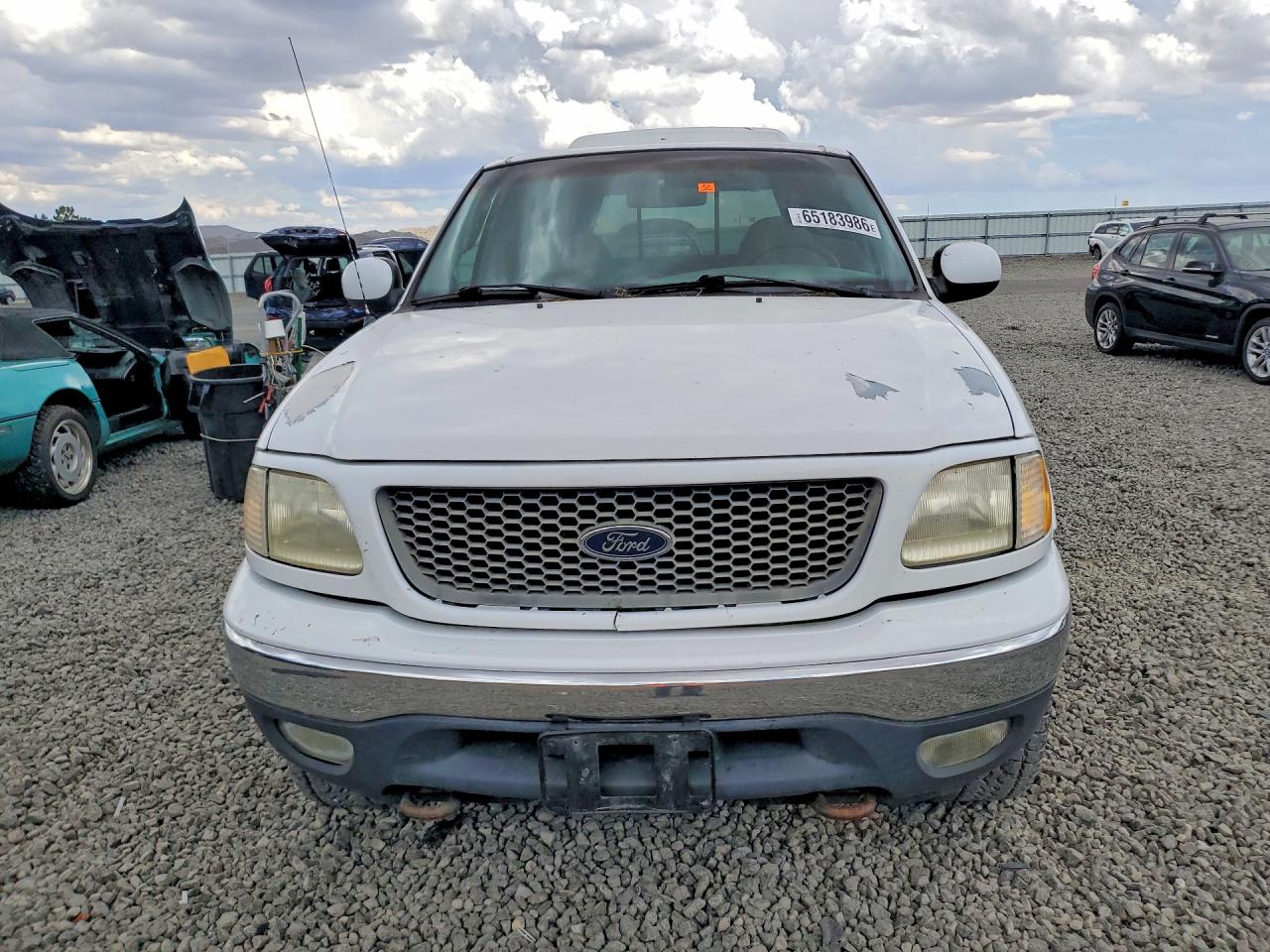 2000 Ford F150 White vin: 1FTRX18L5YKA37049