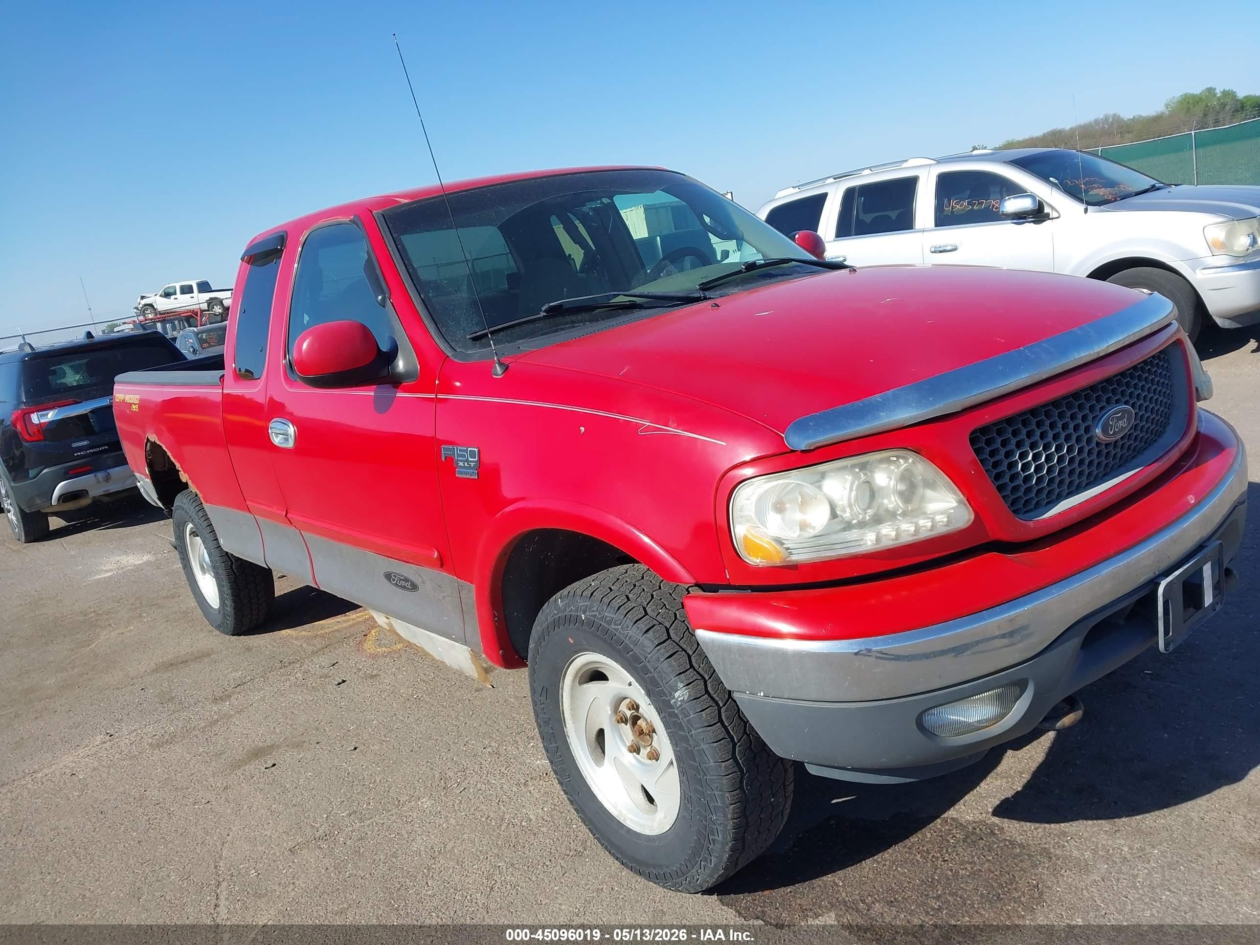 2001 Ford F-150 Lariat/xl/xlt Red vin: 1FTRX18L61KF00533