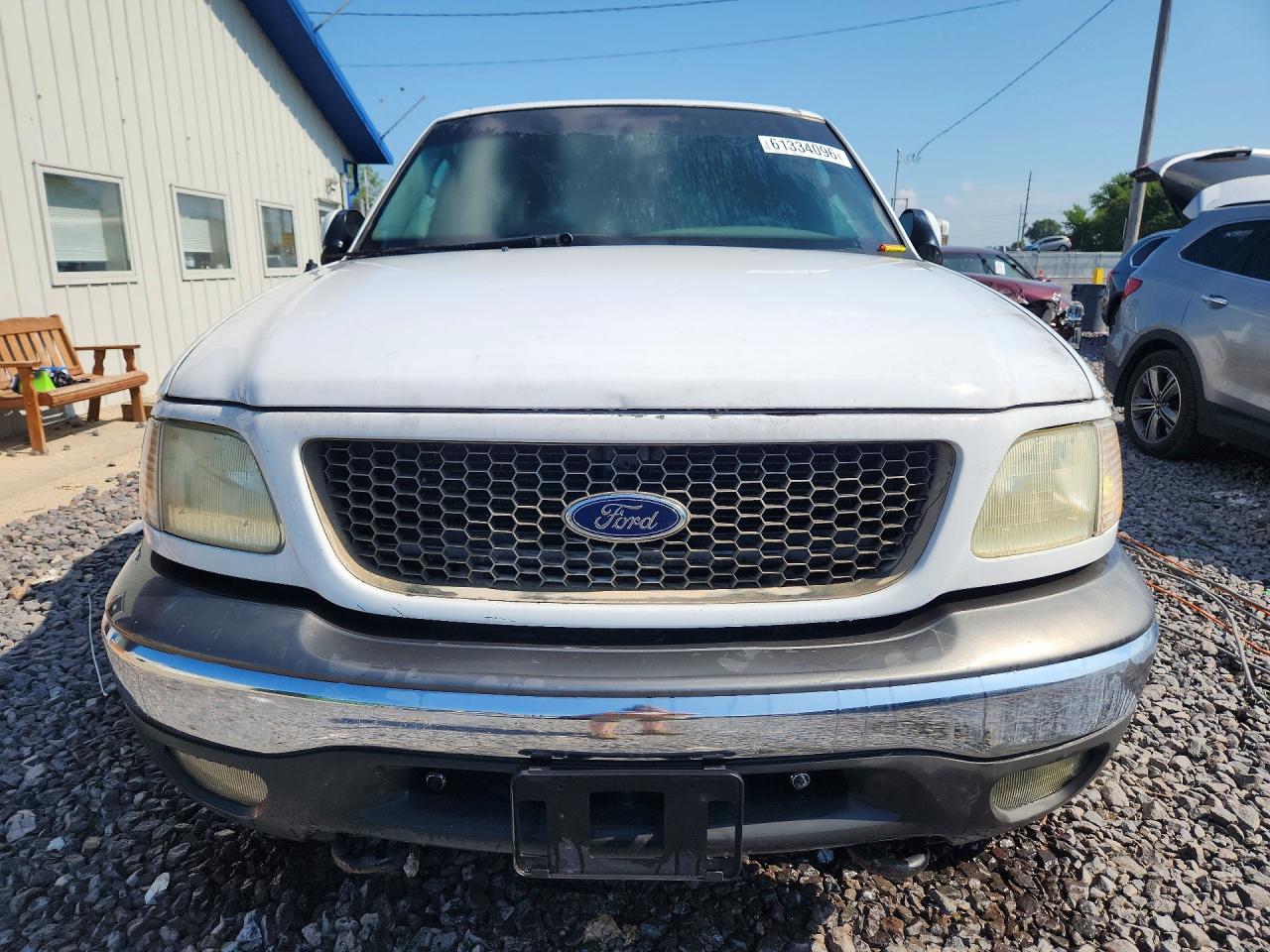 2003 Ford F150 White vin: 1FTRX18L63NA87028