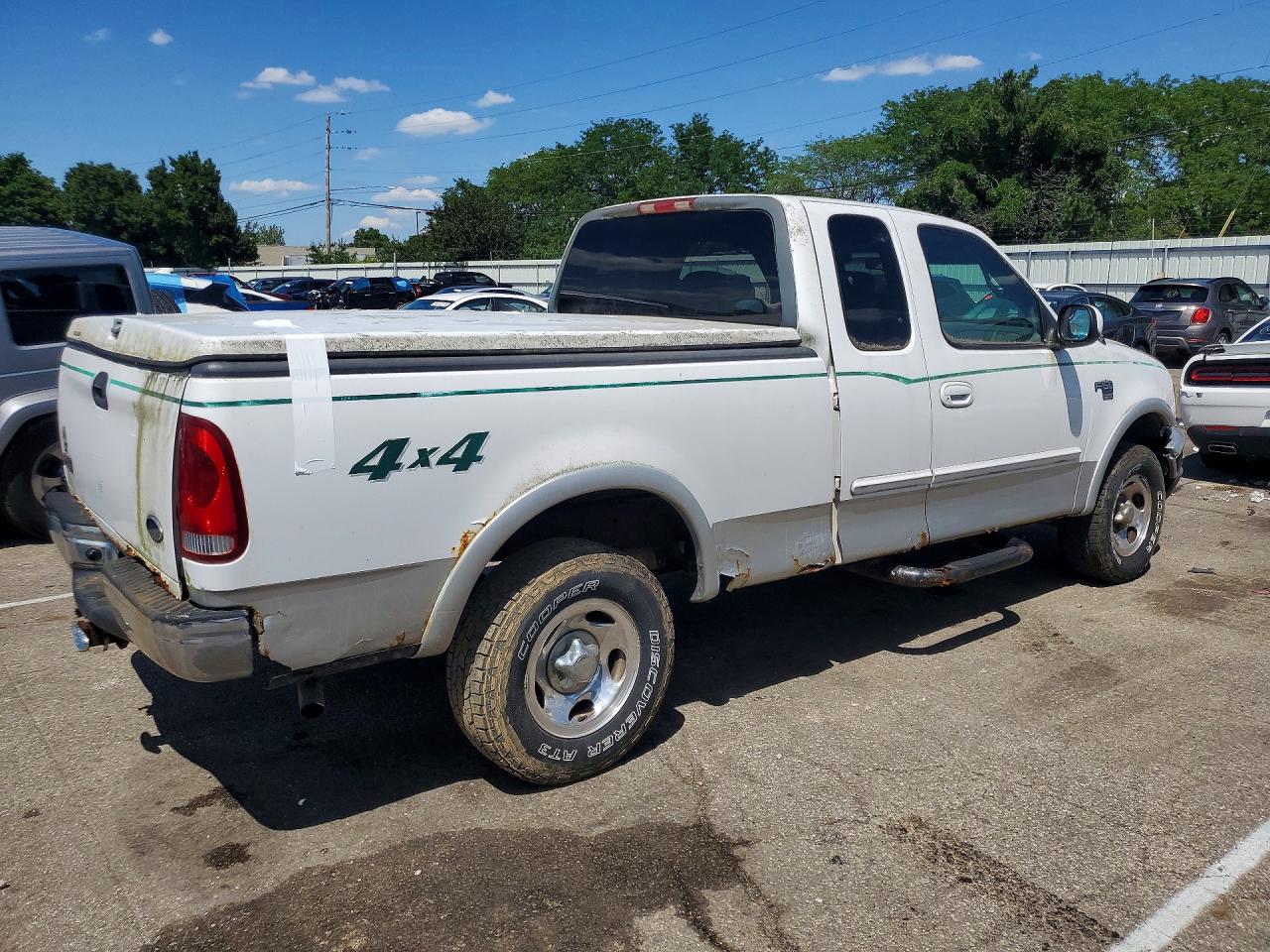 2001 Ford F150 Белый vin: 1FTRX18L71NB54751