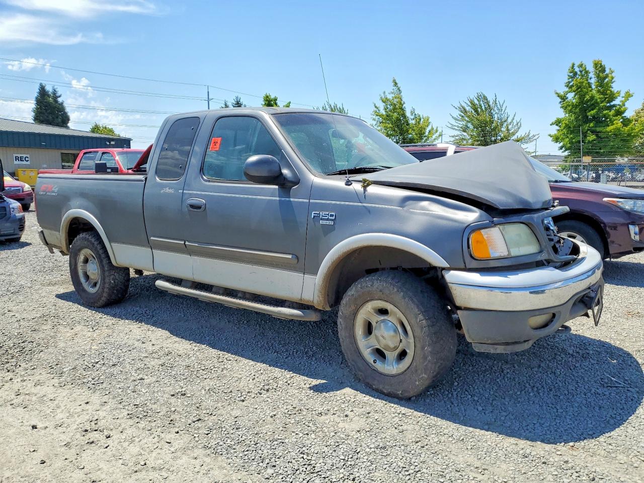 2002 Ford F150 Серый vin: 1FTRX18L72NB90599