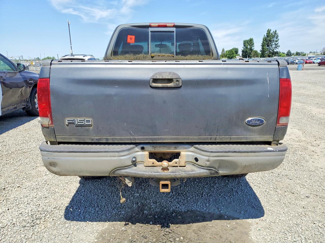 2002 Ford F150 Серый vin: 1FTRX18L72NB90599
