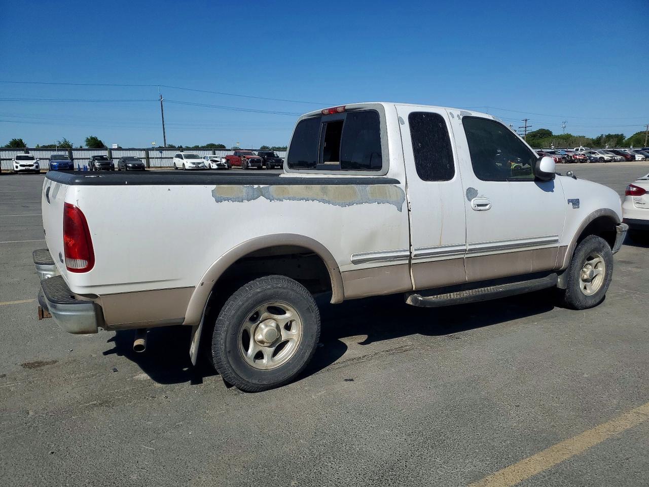 1998 Ford F150 White vin: 1FTRX18L7WKC12043