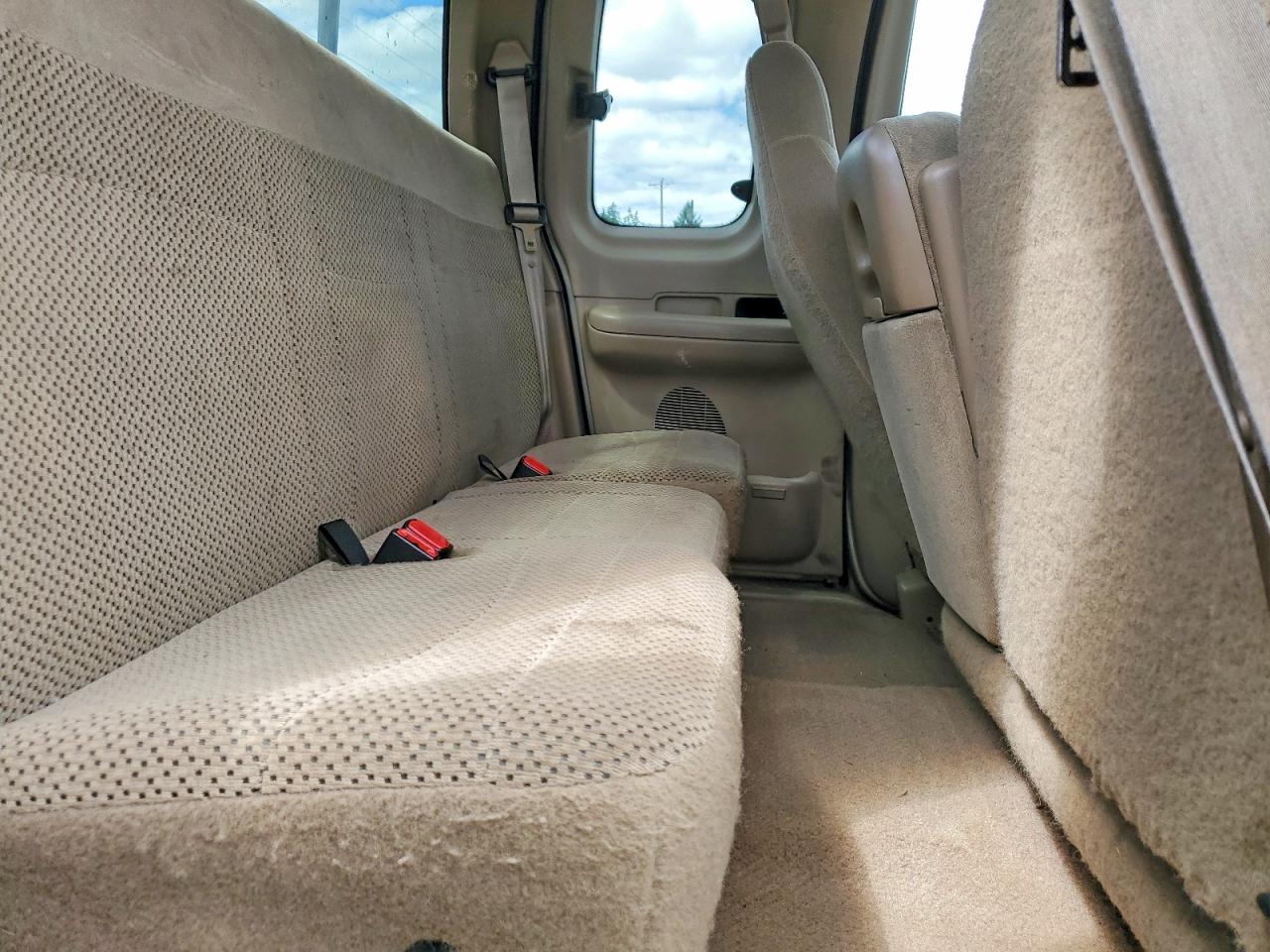 1999 Ford F150 Tan vin: 1FTRX18L8XNA84220