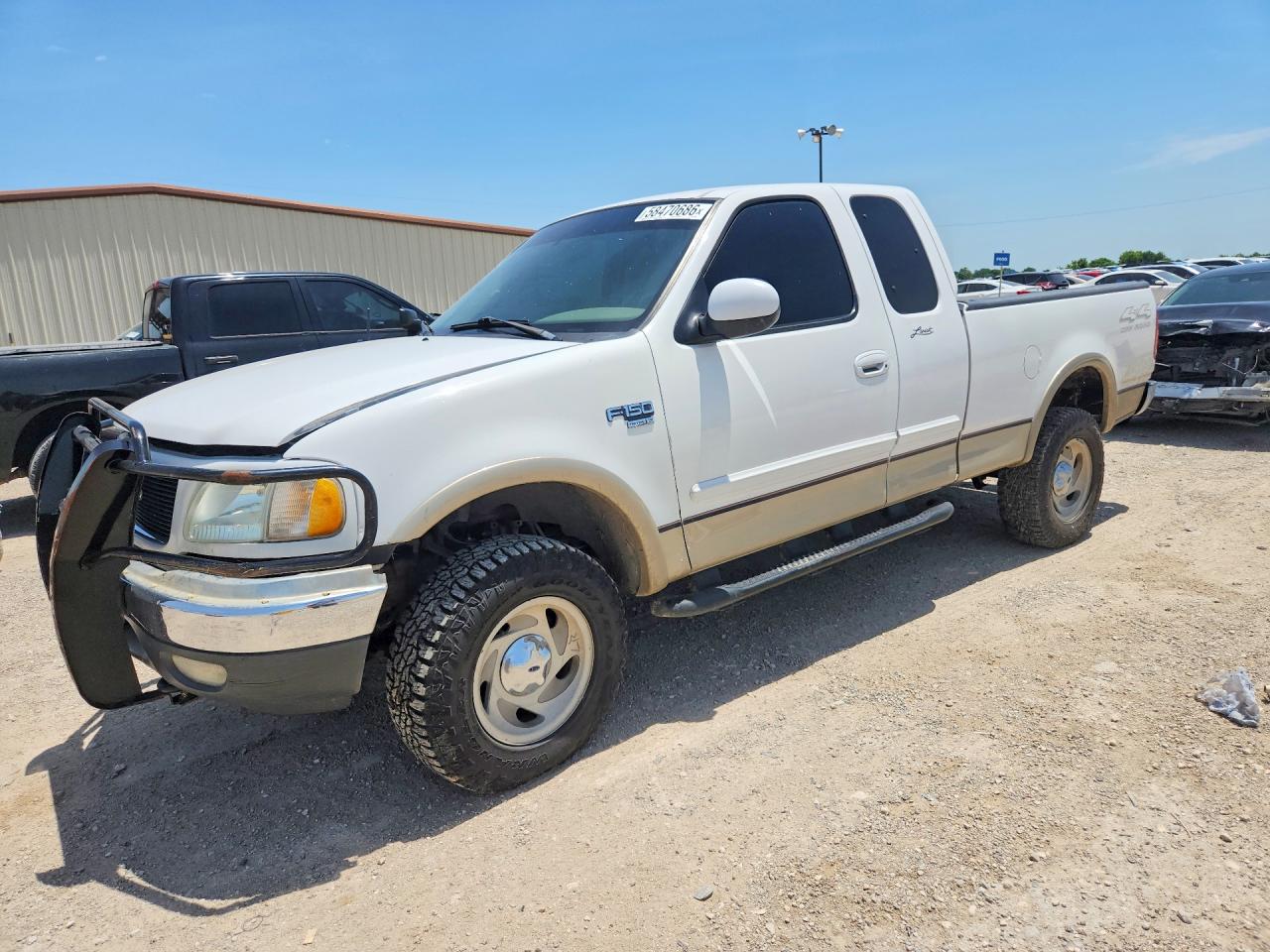 2000 Ford F150 White vin: 1FTRX18L9YKA12056