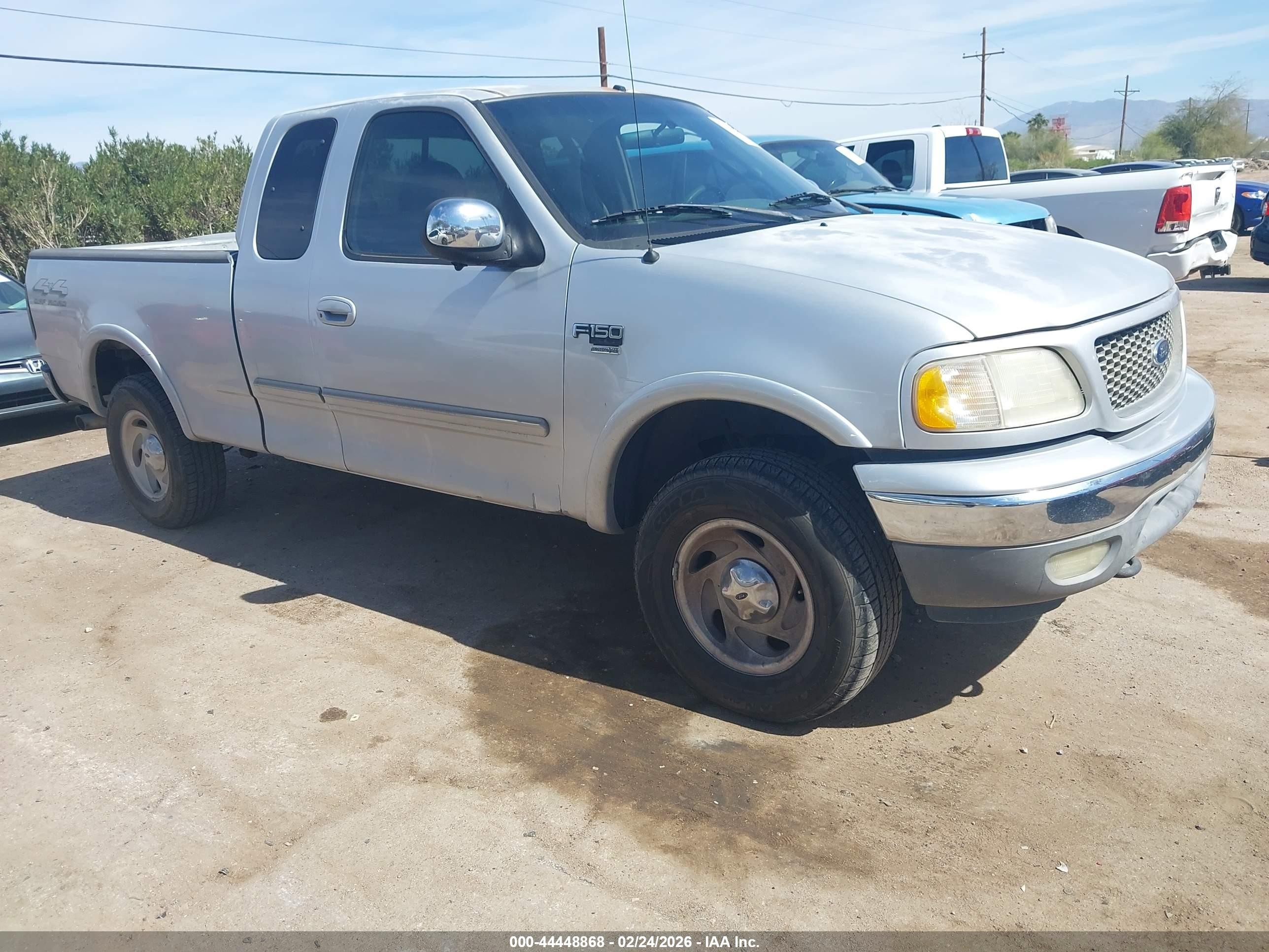 1FTRX18L9YNB43776