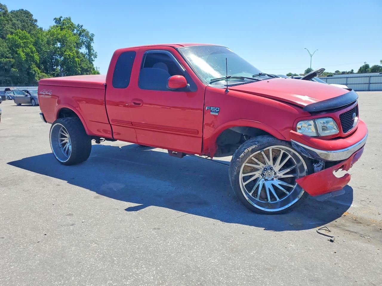 2000 Ford F150 Red vin: 1FTRX18L9YNC01806