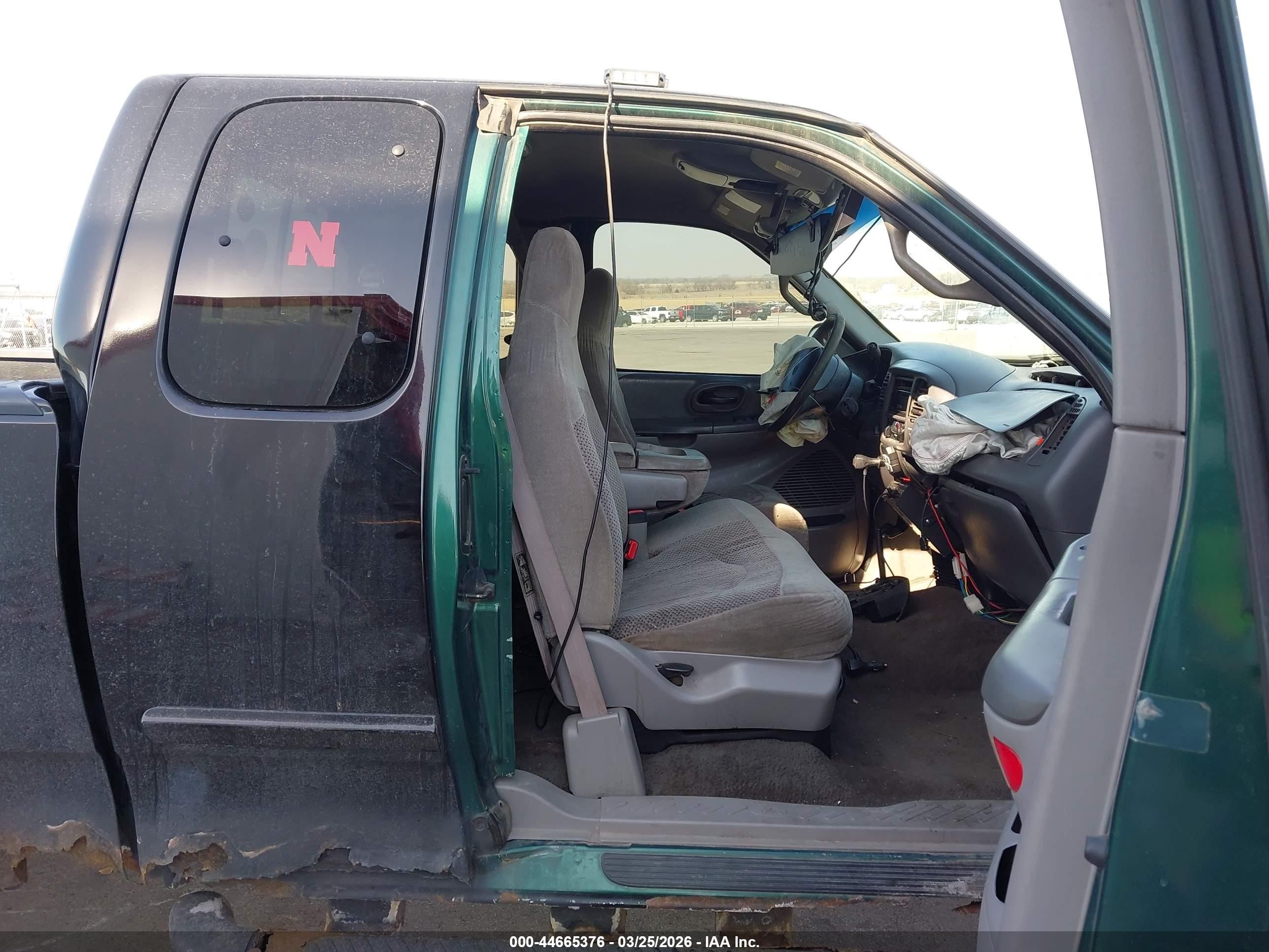 2000 Ford F-150 Lariat/work Series/xl/xlt Green vin: 1FTRX18LXYNC09607