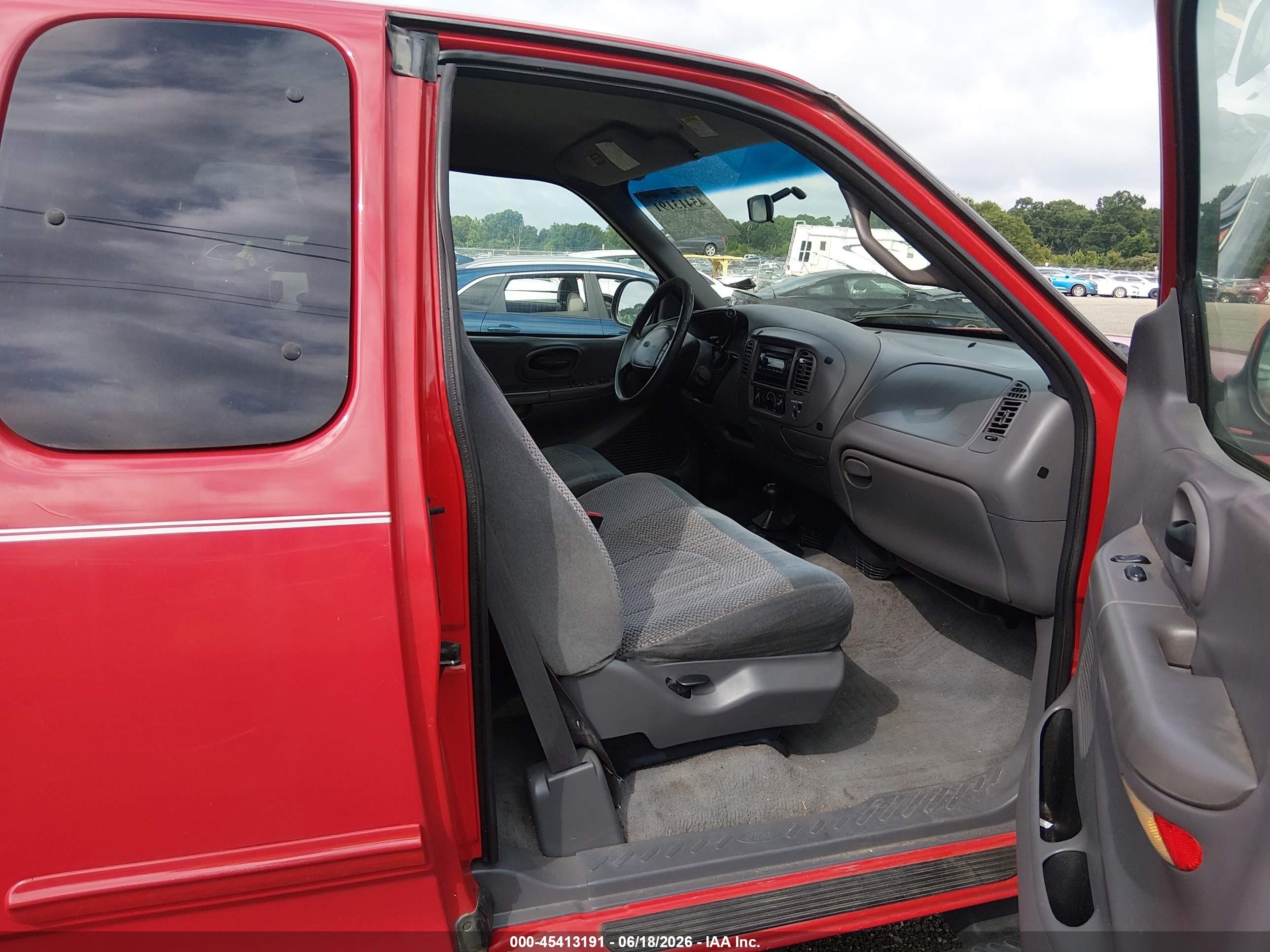 1999 Ford F-150 Lariat/work Series/xl/xlt Red vin: 1FTRX18W0XKA57038