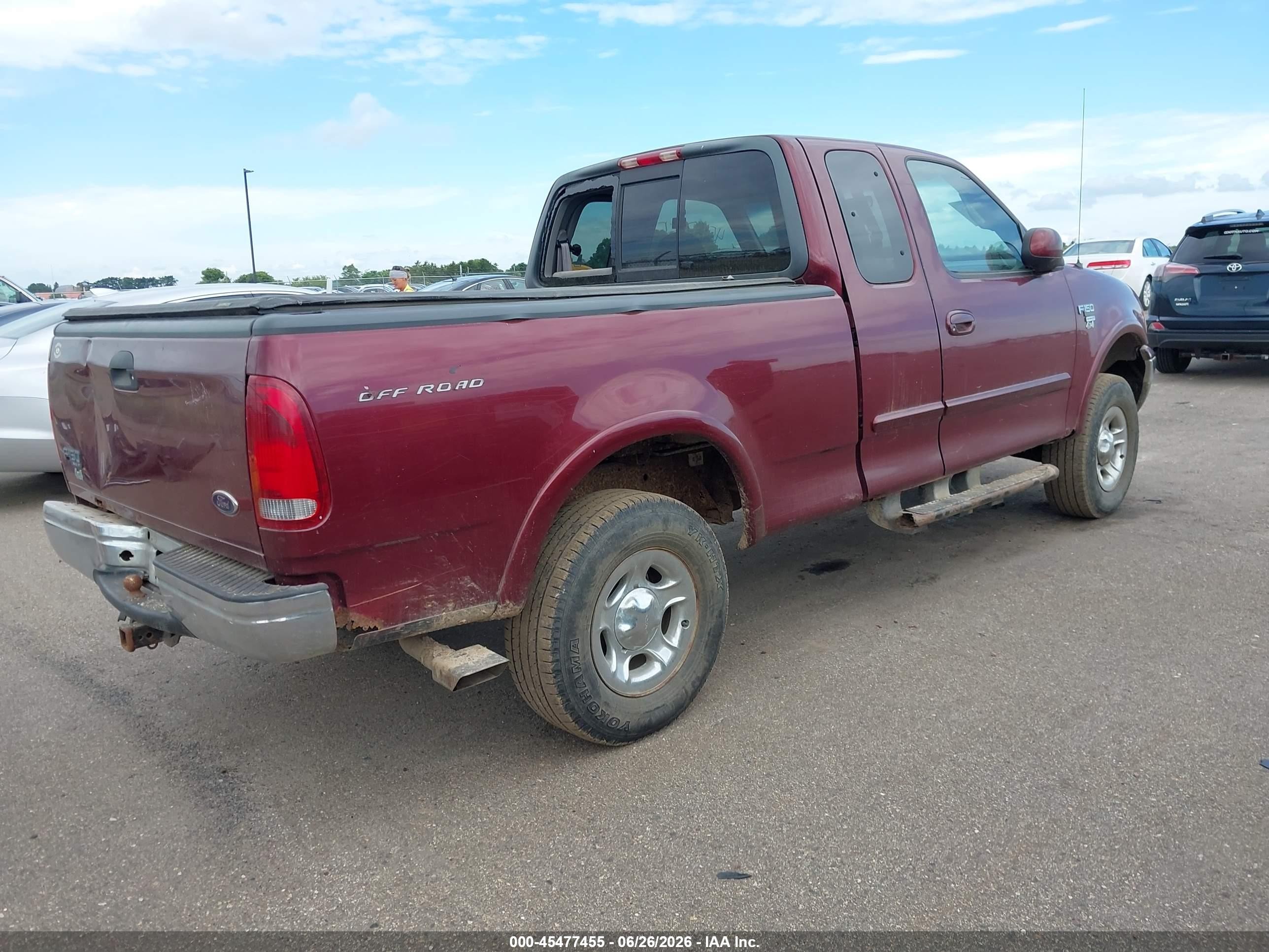 1999 Ford F-150   Red vin: 1FTRX18W2XKA05183
