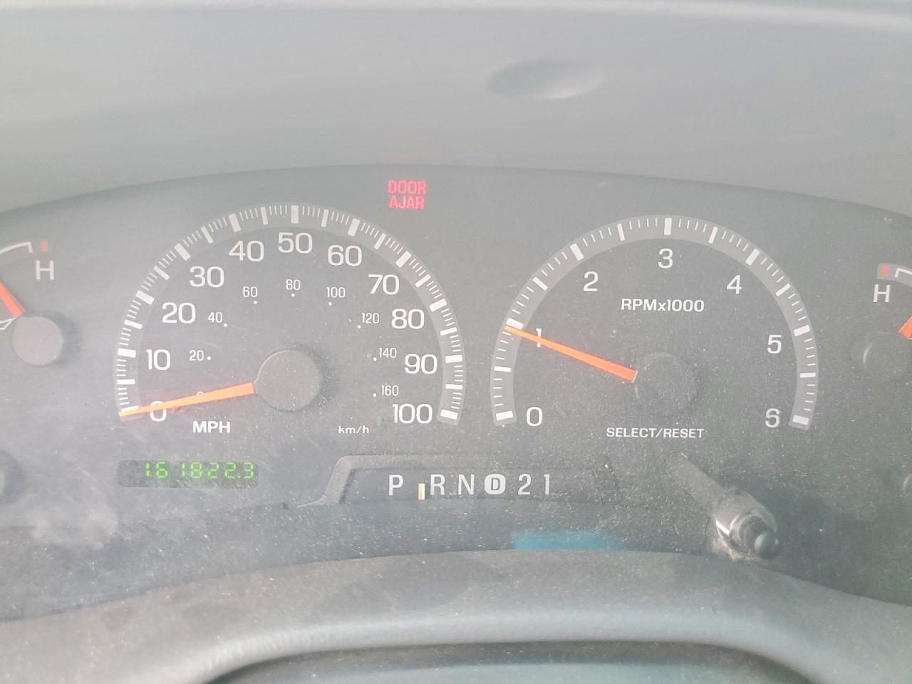 1999 Ford F150 Red vin: 1FTRX18W2XKC22667
