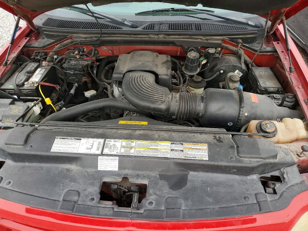 1999 Ford F150 Red vin: 1FTRX18W2XKC22667