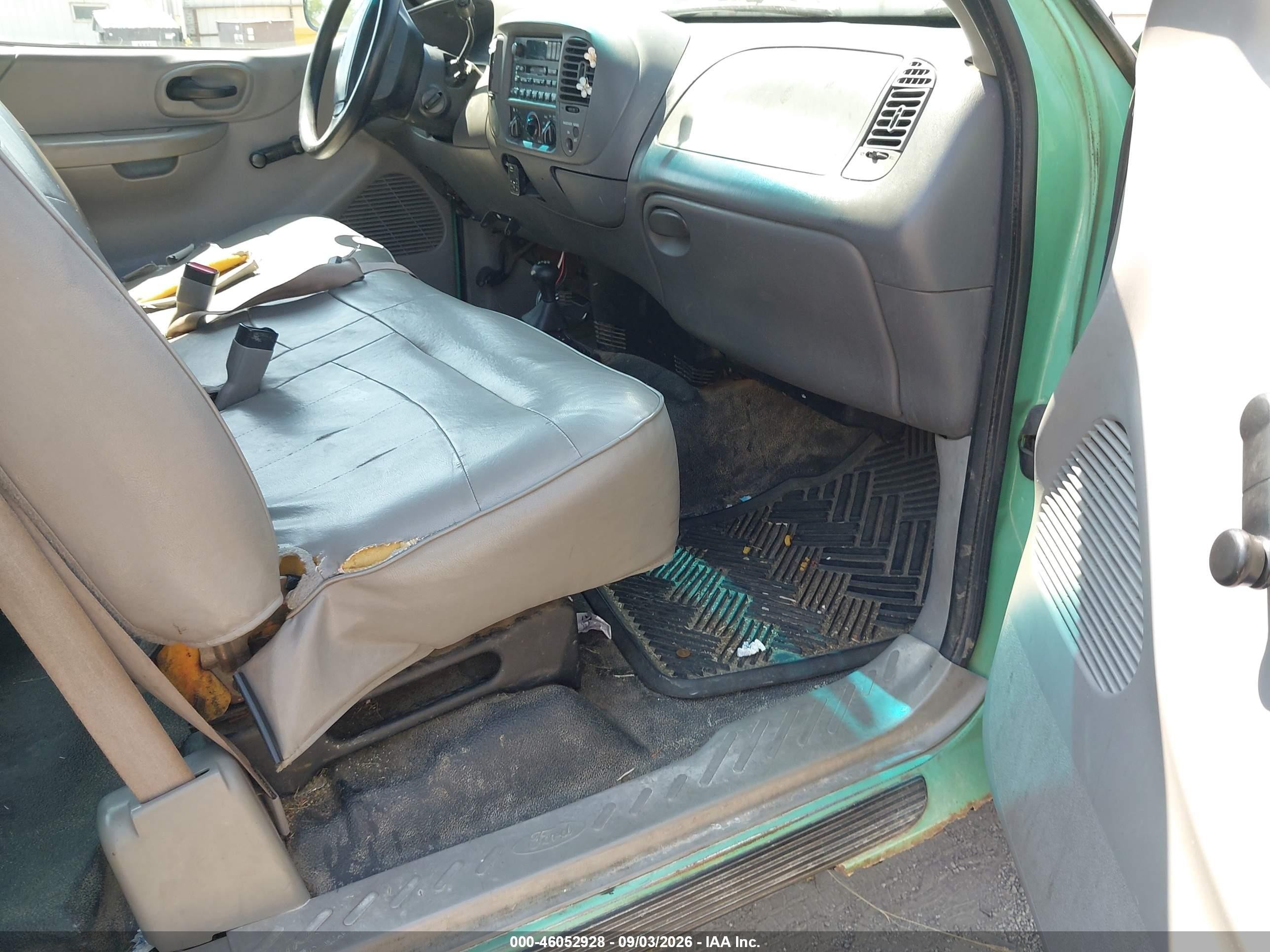 2000 Ford F-150 Lariat/work Series/xl/xlt Teal vin: 1FTRX18W2YKB09268