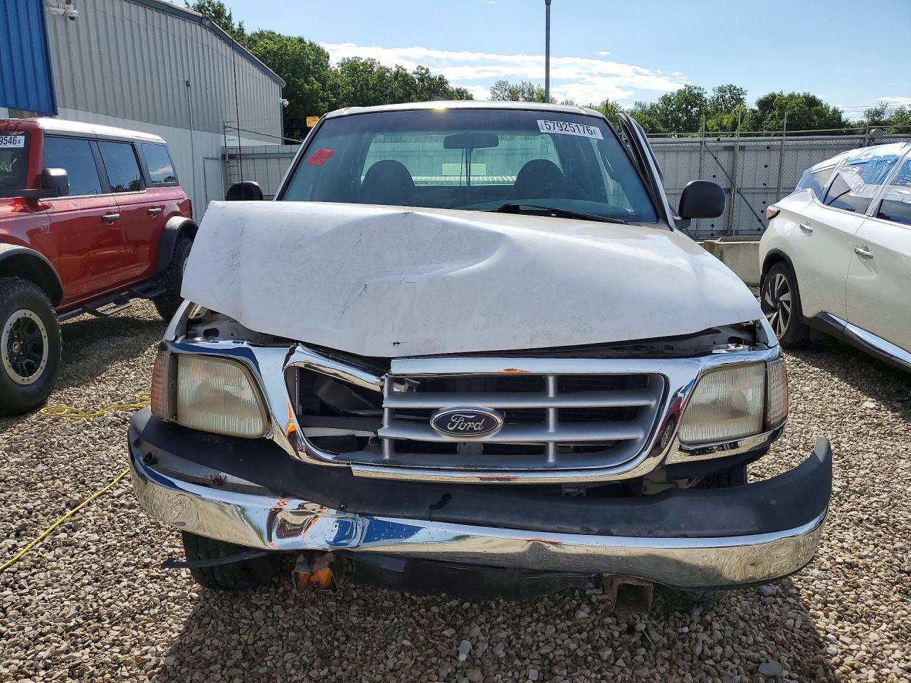 2000 Ford F150 White vin: 1FTRX18W3YKA48691