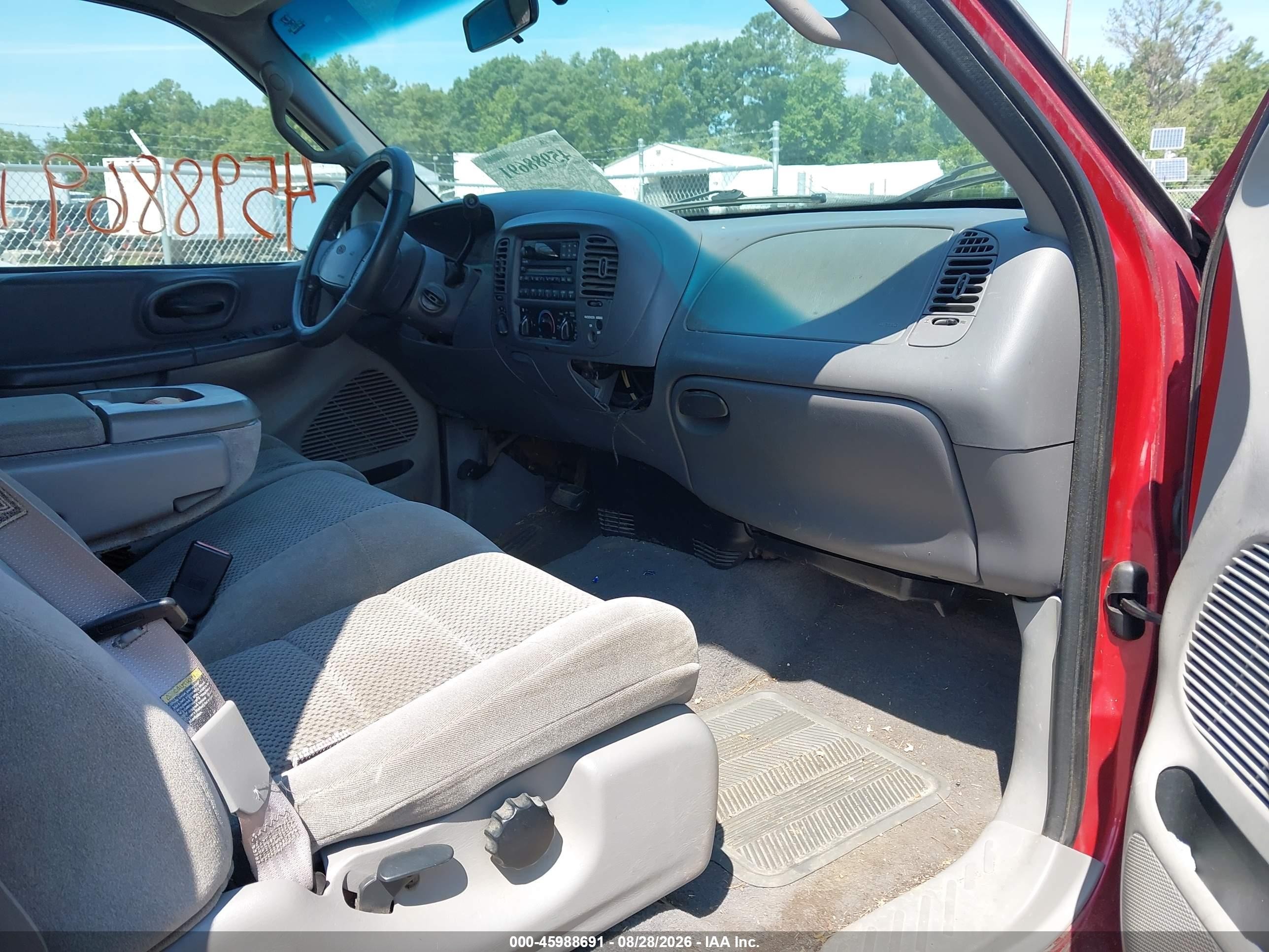 2002 Ford F-150 Lariat/xl/xlt Красный vin: 1FTRX18W42NA84136
