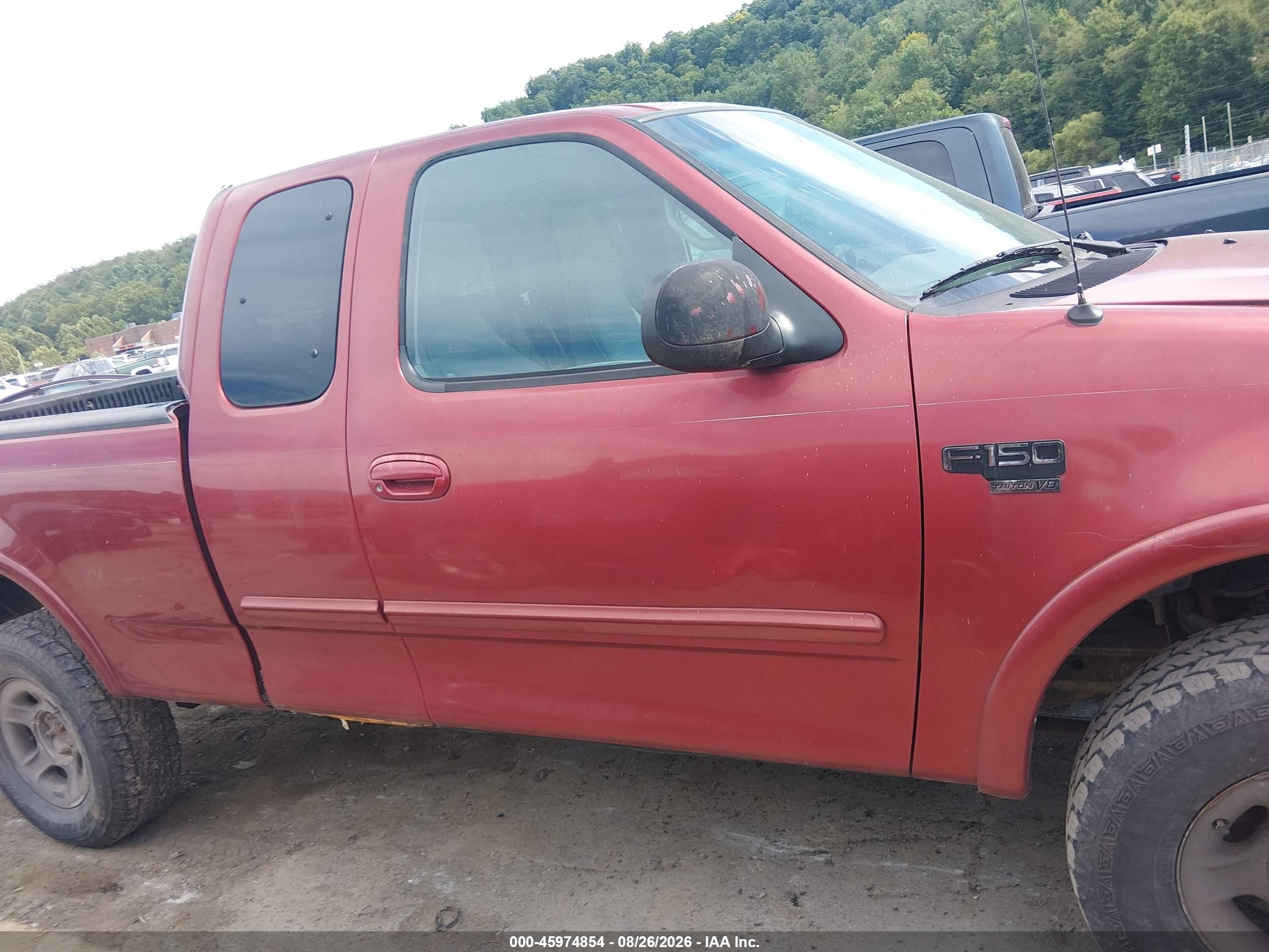 1999 Ford F-150 Lariat/work Series/xl/xlt Red vin: 1FTRX18W4XNB75396