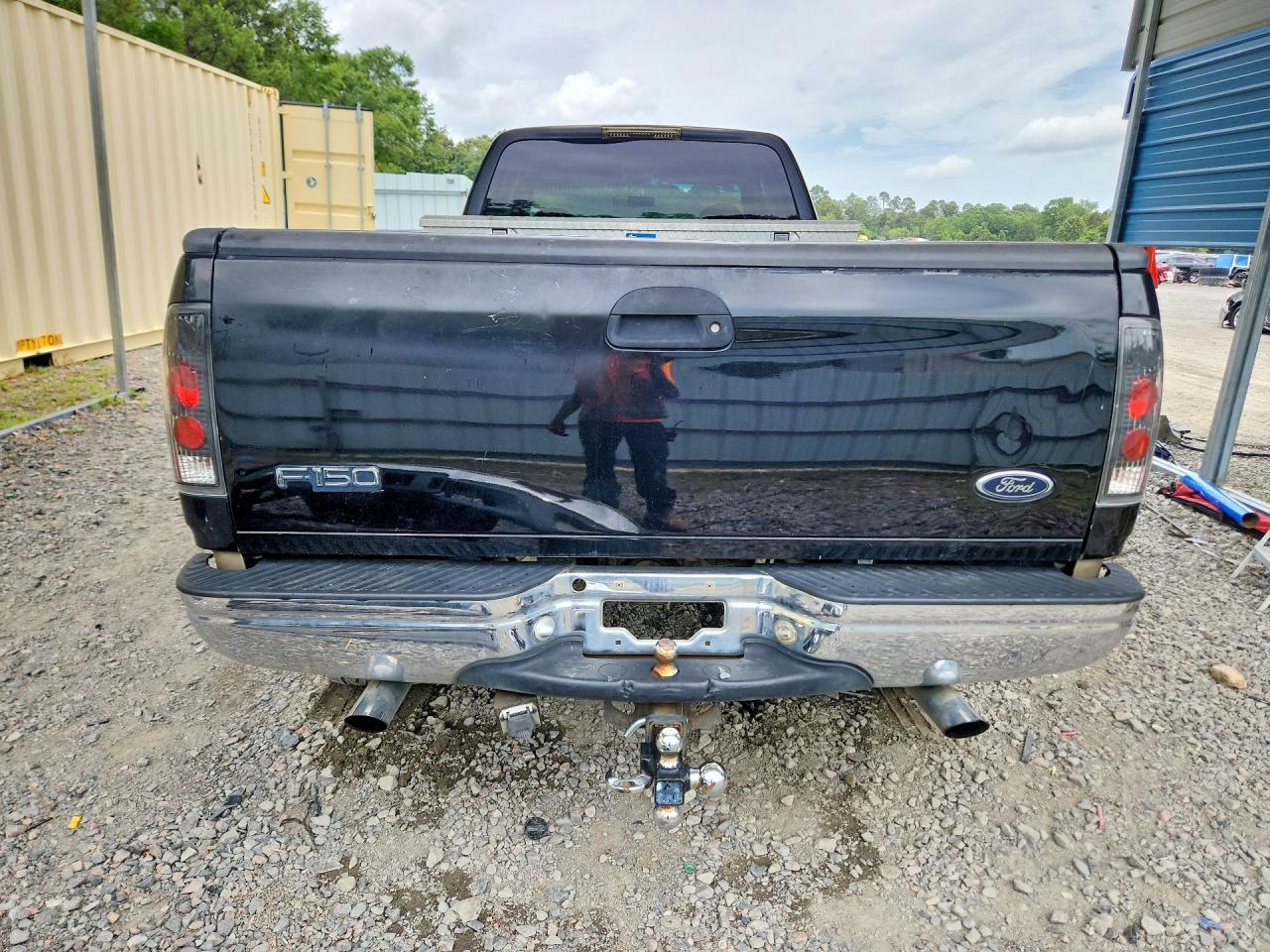 2000 Ford F150 Black vin: 1FTRX18W4YNA57639