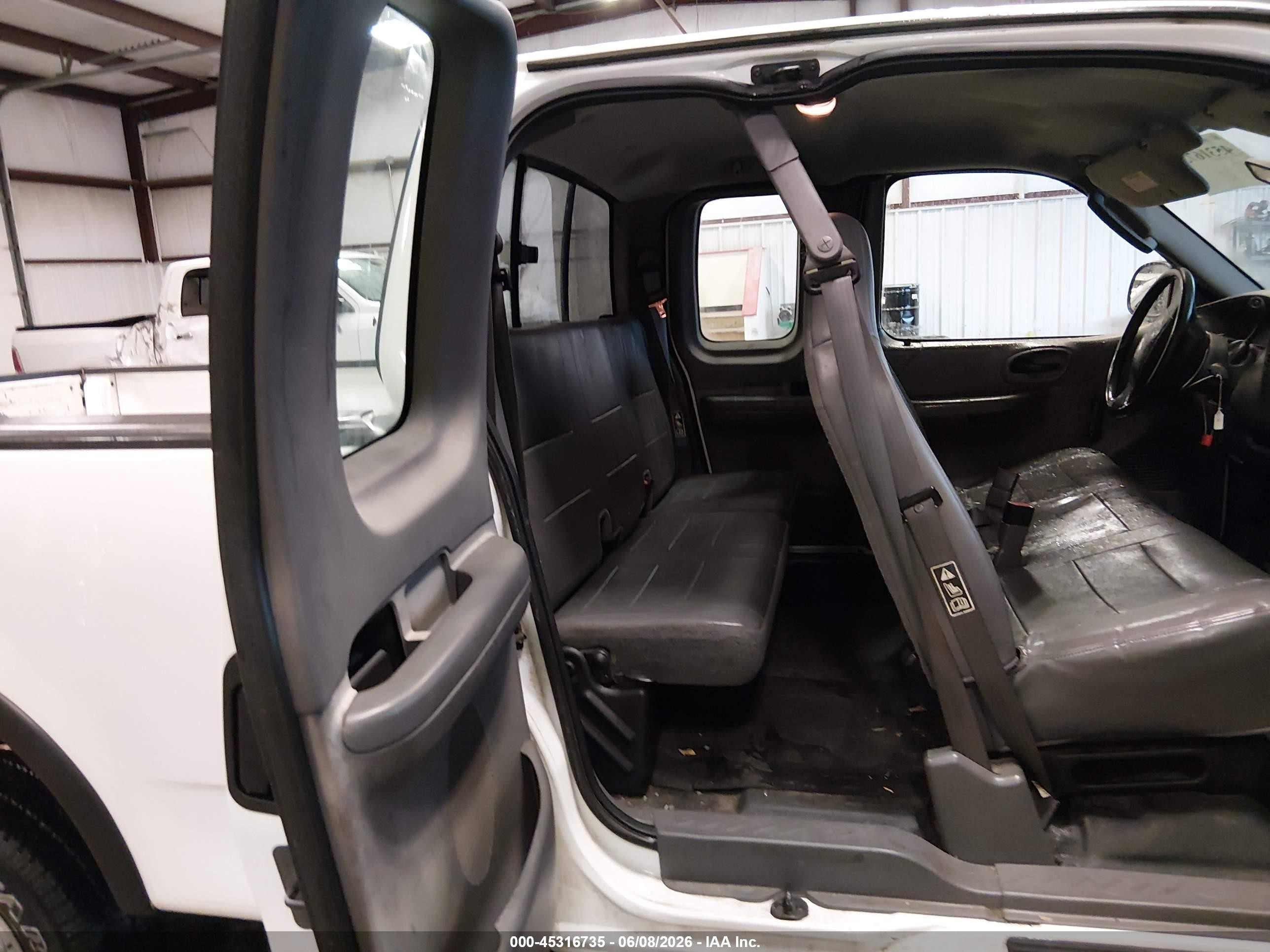 2003 Ford F-150 Lariat/xl/xlt White vin: 1FTRX18W53NB83579