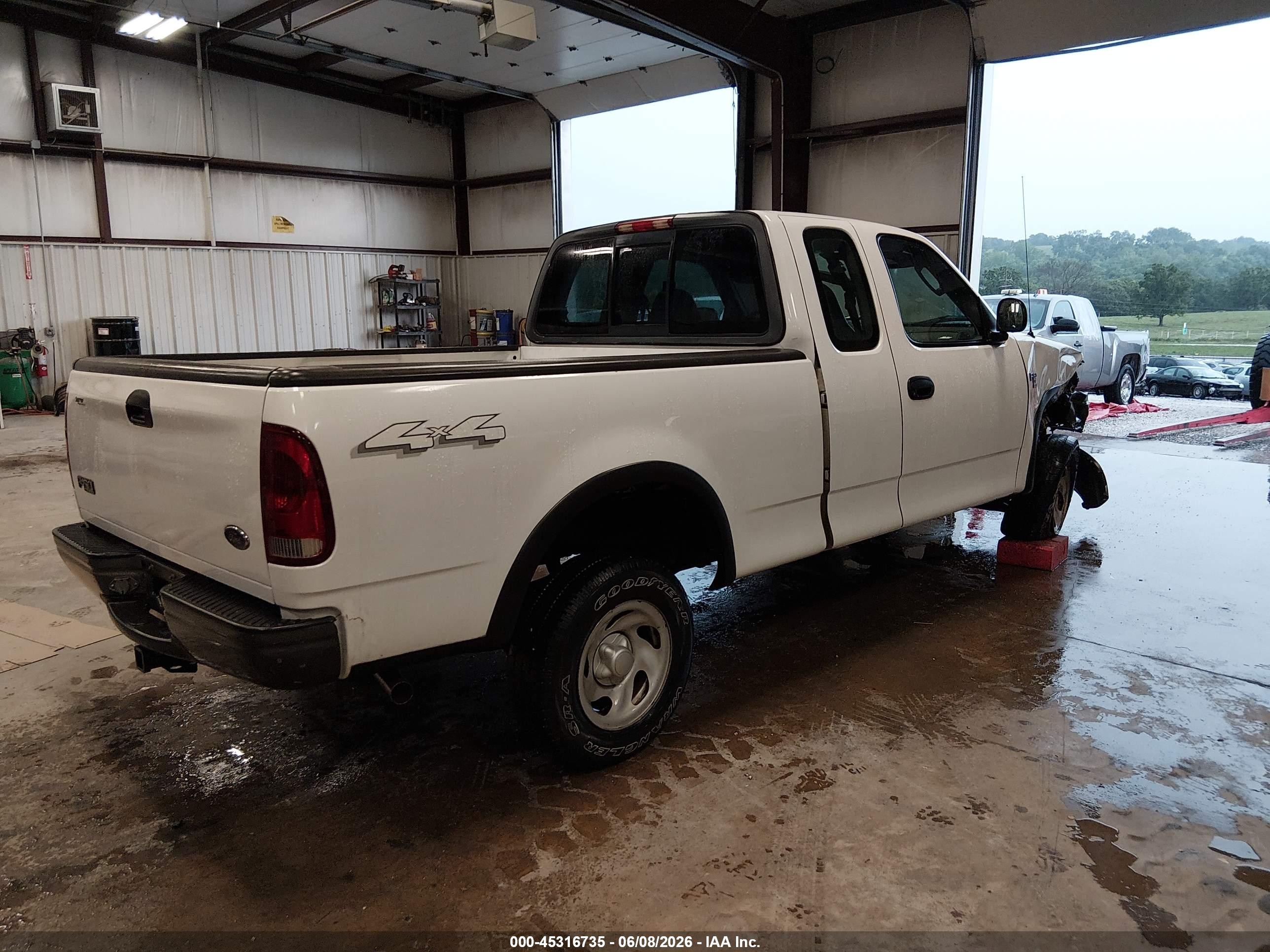 2003 Ford F-150 Lariat/xl/xlt White vin: 1FTRX18W53NB83579