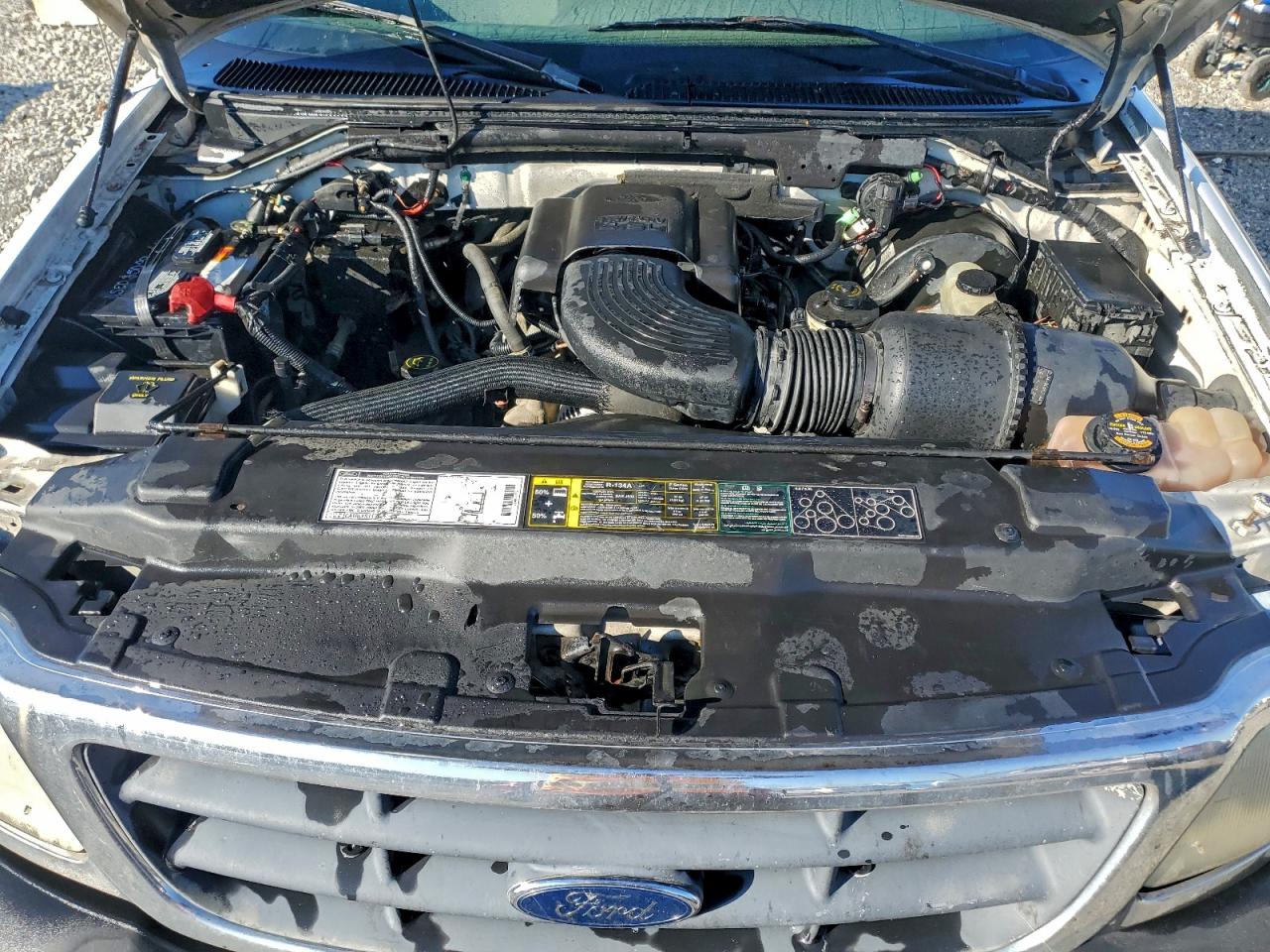 1999 Ford F150 White vin: 1FTRX18W5XNA27936