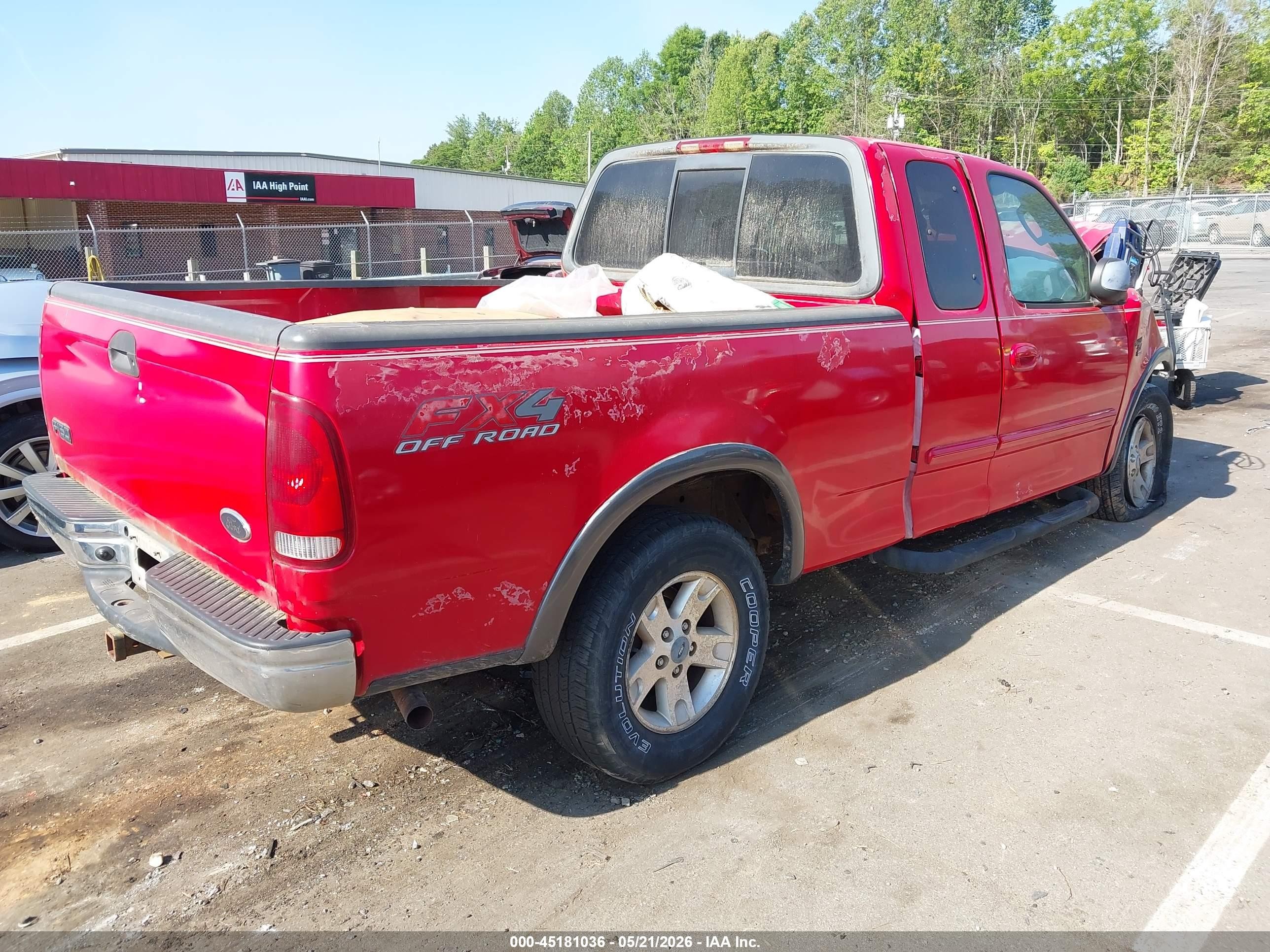 2003 Ford F-150 Lariat/xl/xlt Красный vin: 1FTRX18W63NB52373