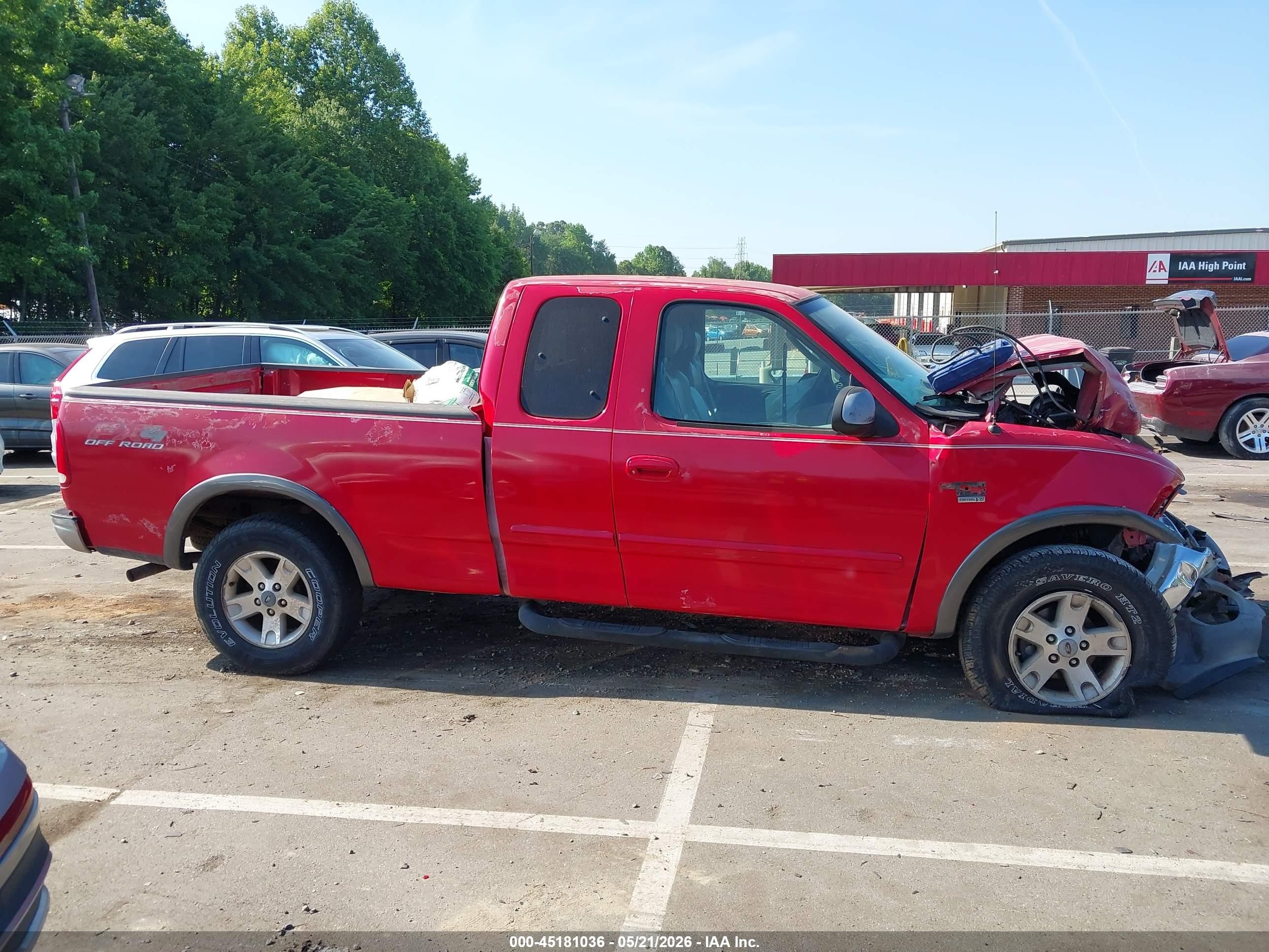 2003 Ford F-150 Lariat/xl/xlt Красный vin: 1FTRX18W63NB52373
